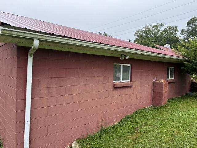 24 Spring Street Property Photo 7