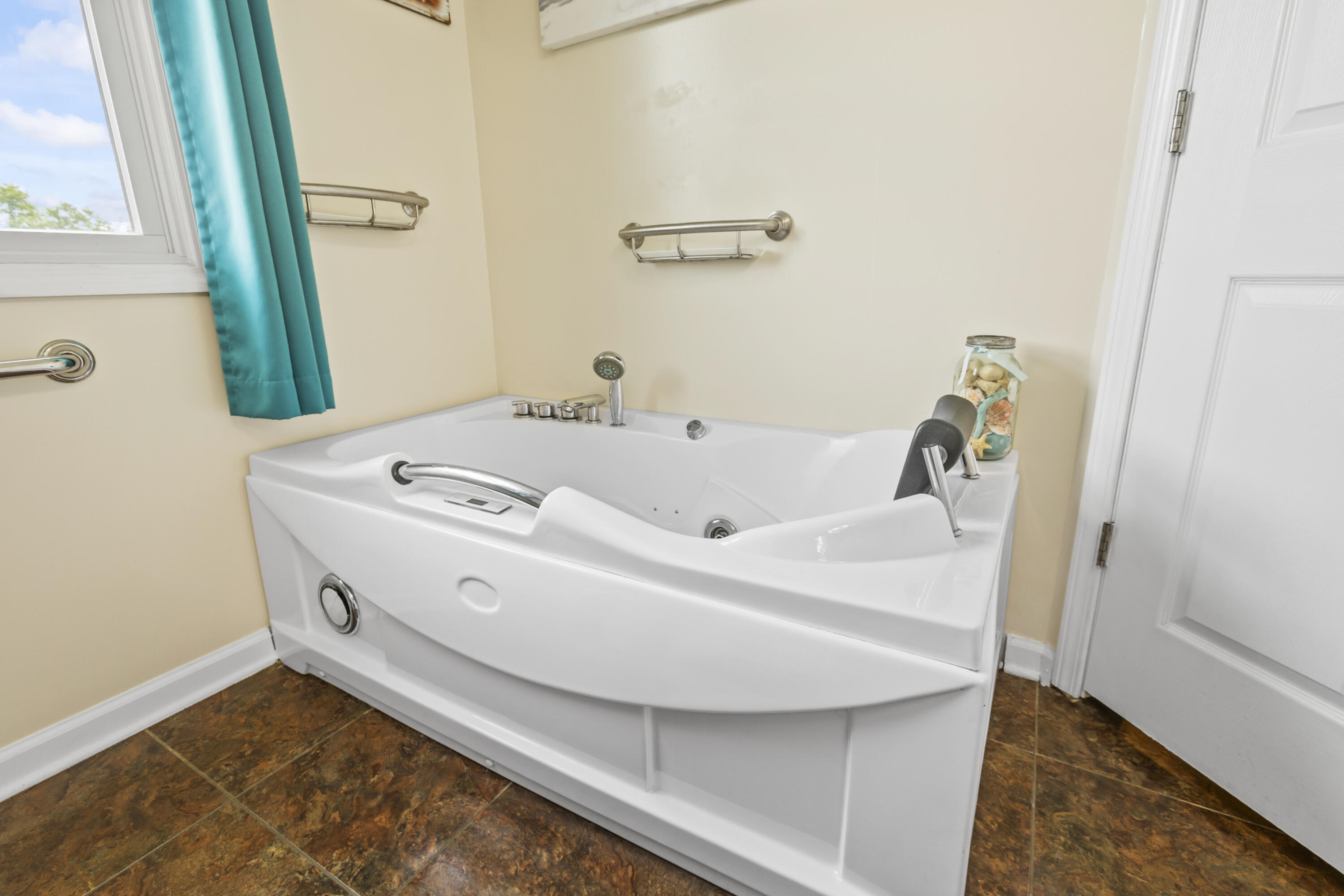 255 Rockbridge Lane Property Photo 25