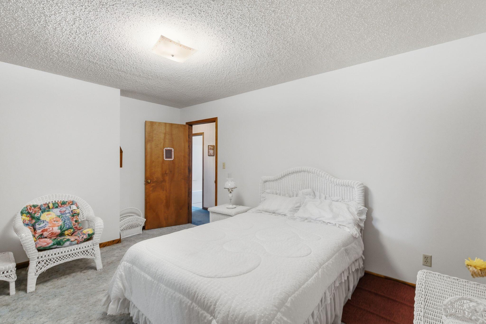 75 Ridge Avenue Property Photo 33