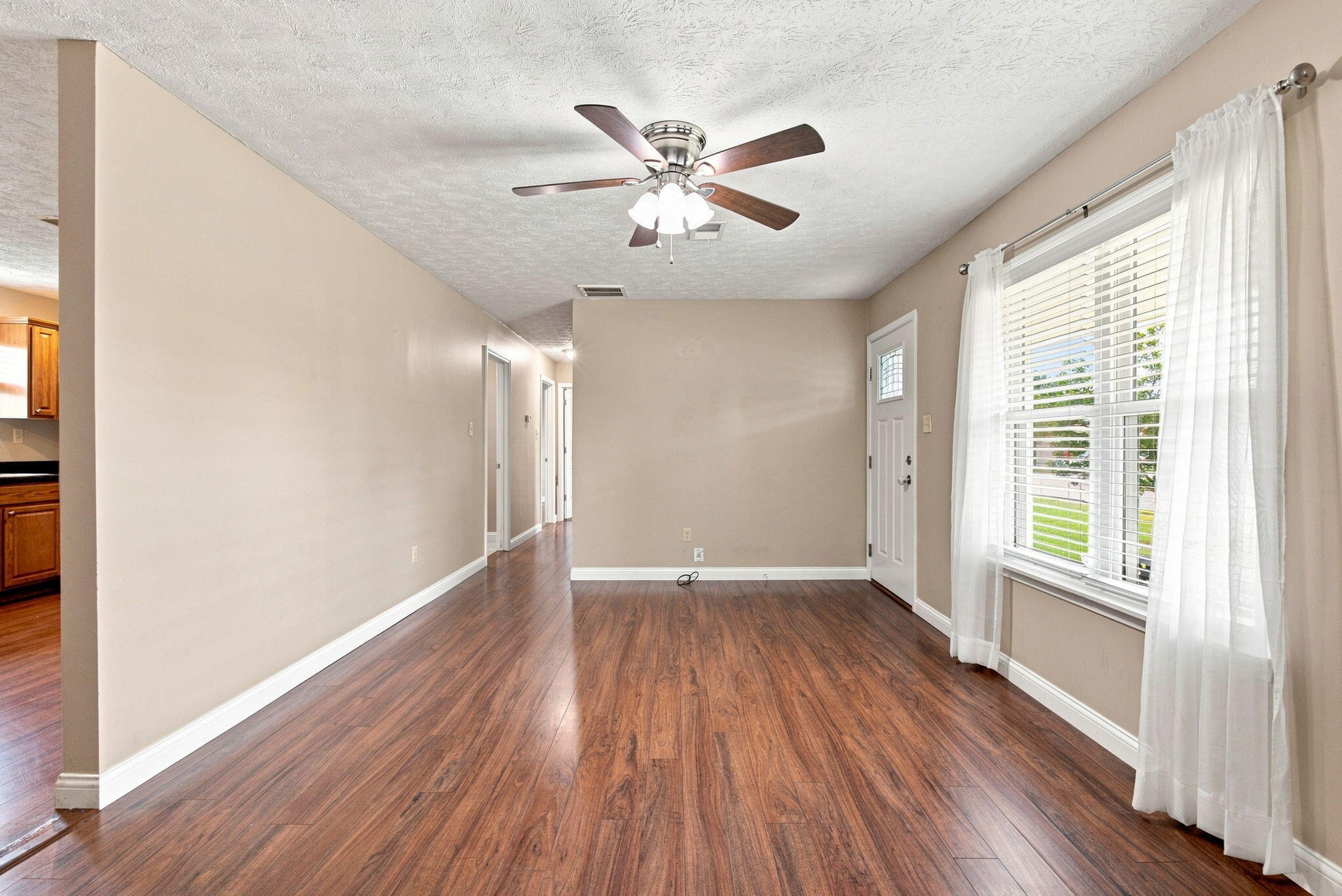 117 S Leawood Drive Property Photo 13