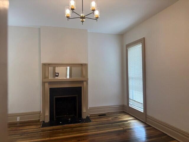 635 N Broadway Property Photo 6