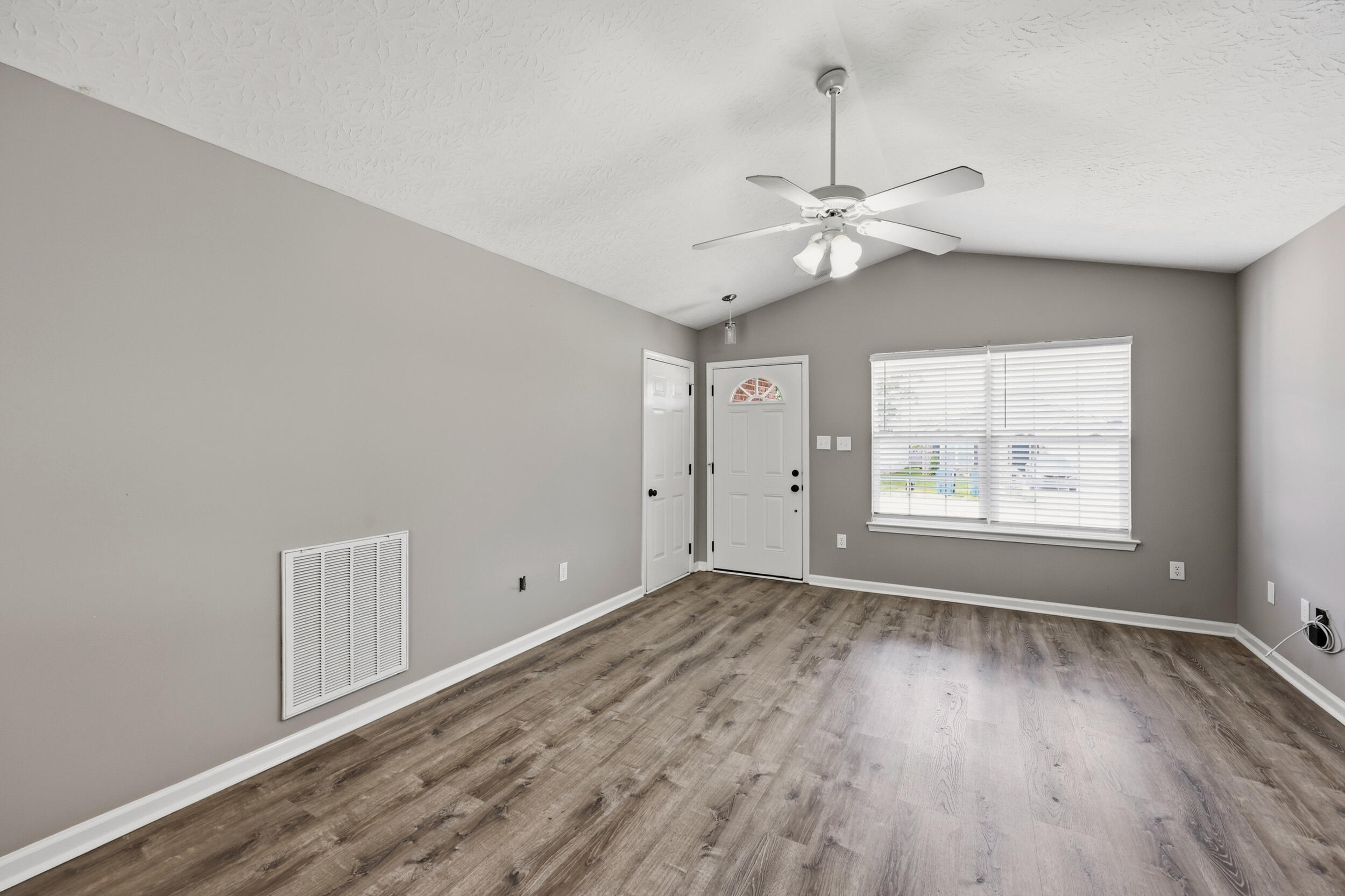217 Christopher Drive Property Photo 3