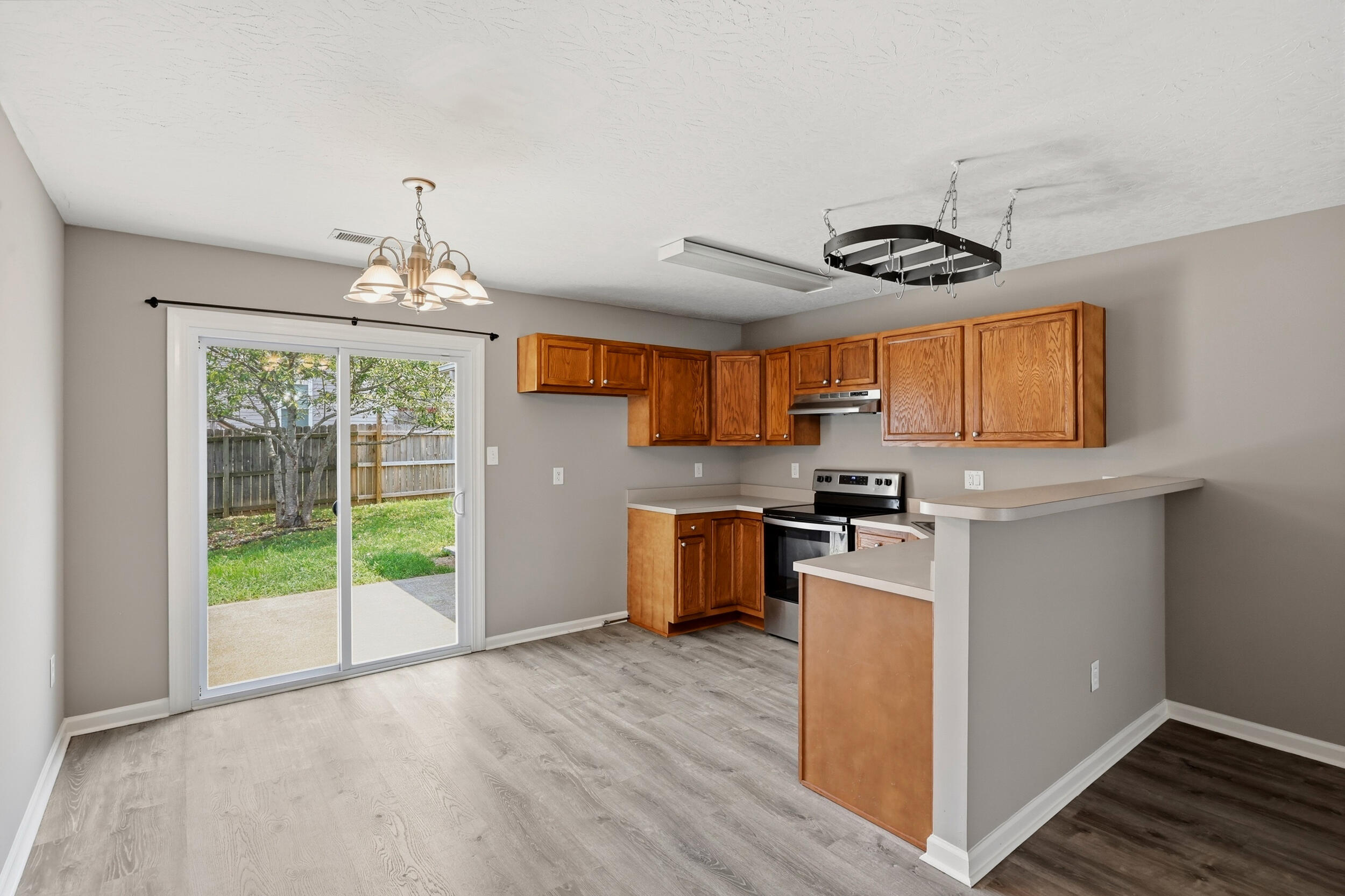 217 Christopher Drive Property Photo 4