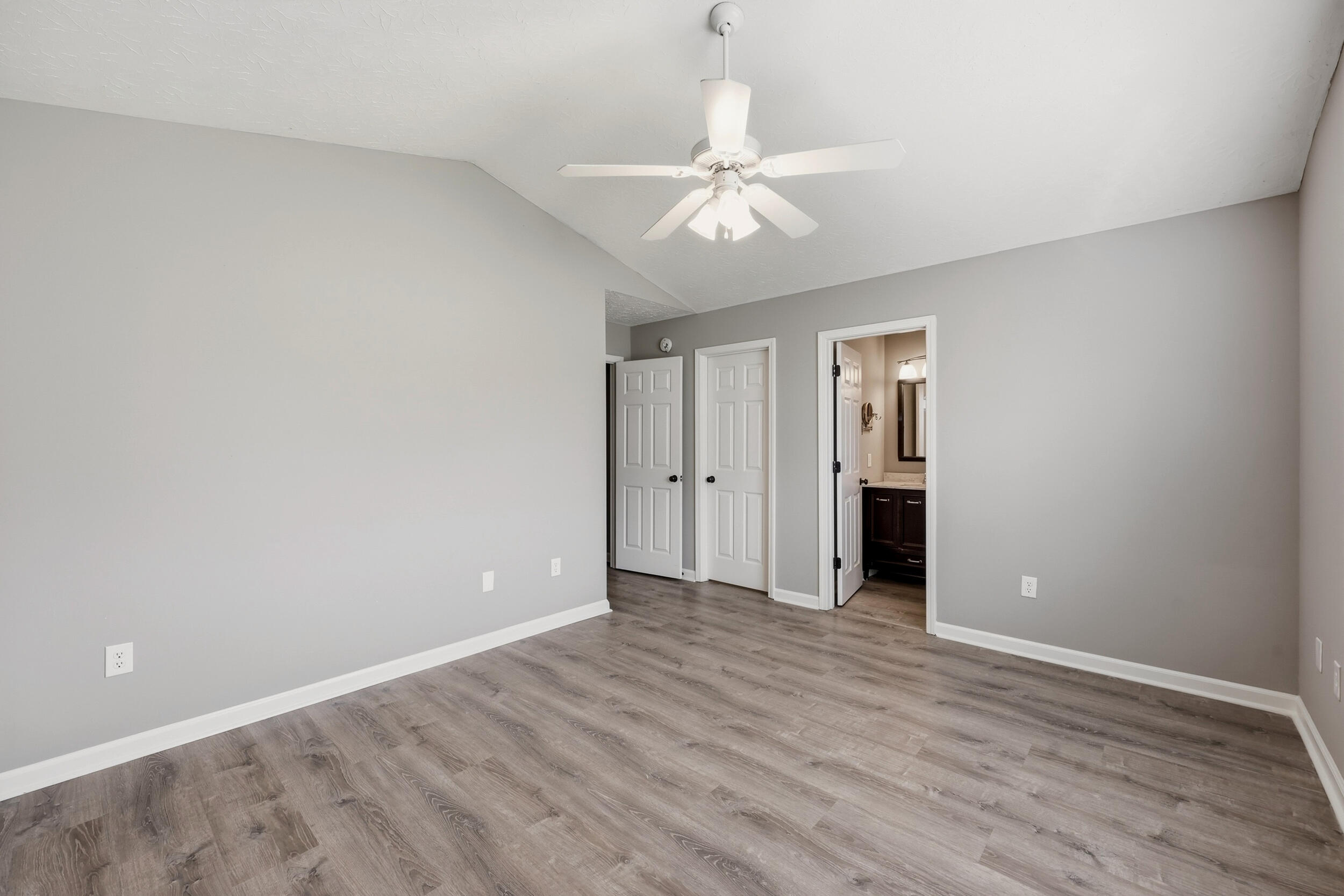 217 Christopher Drive Property Photo 11