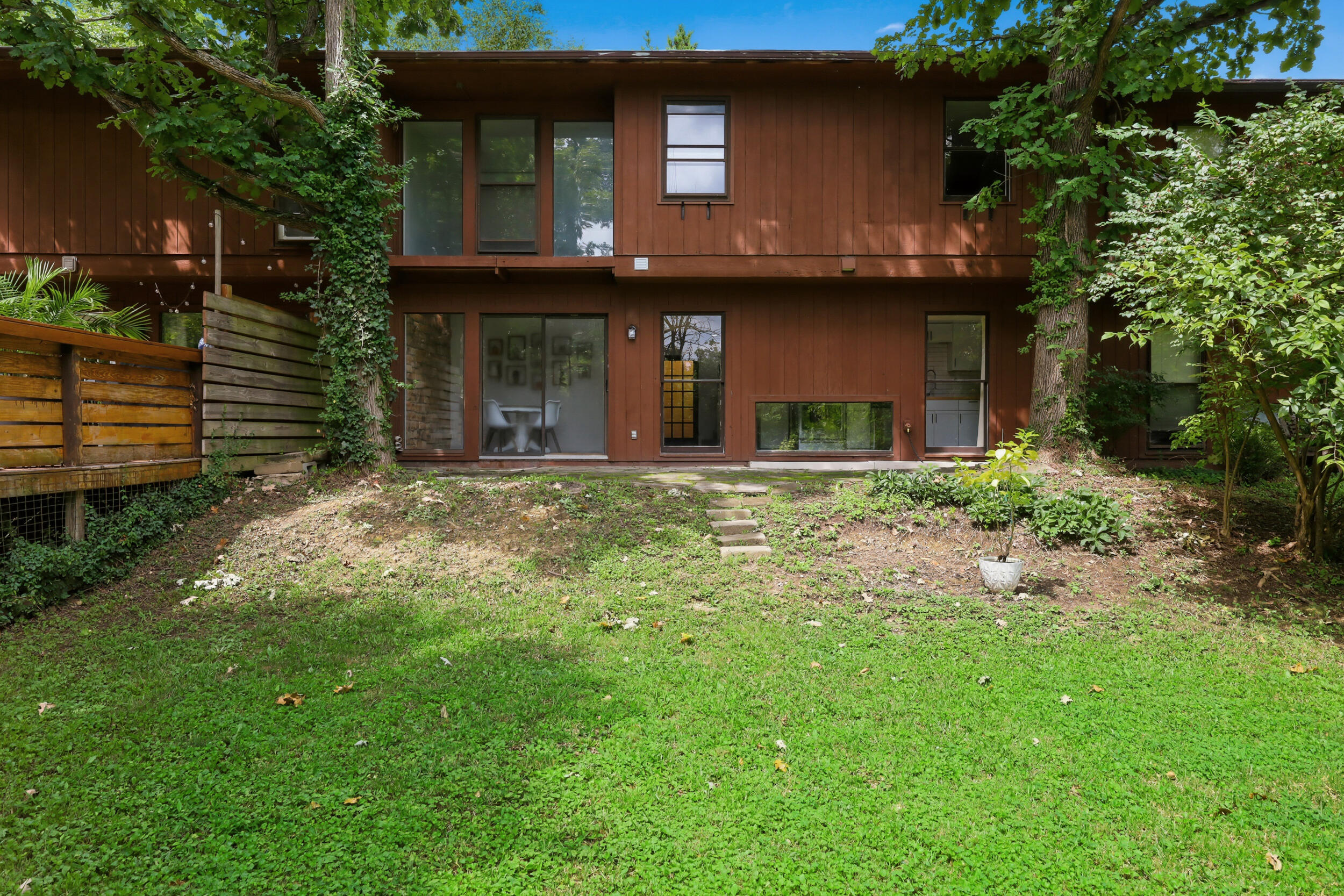 516 Grove Ln Lane C Property Photo 37