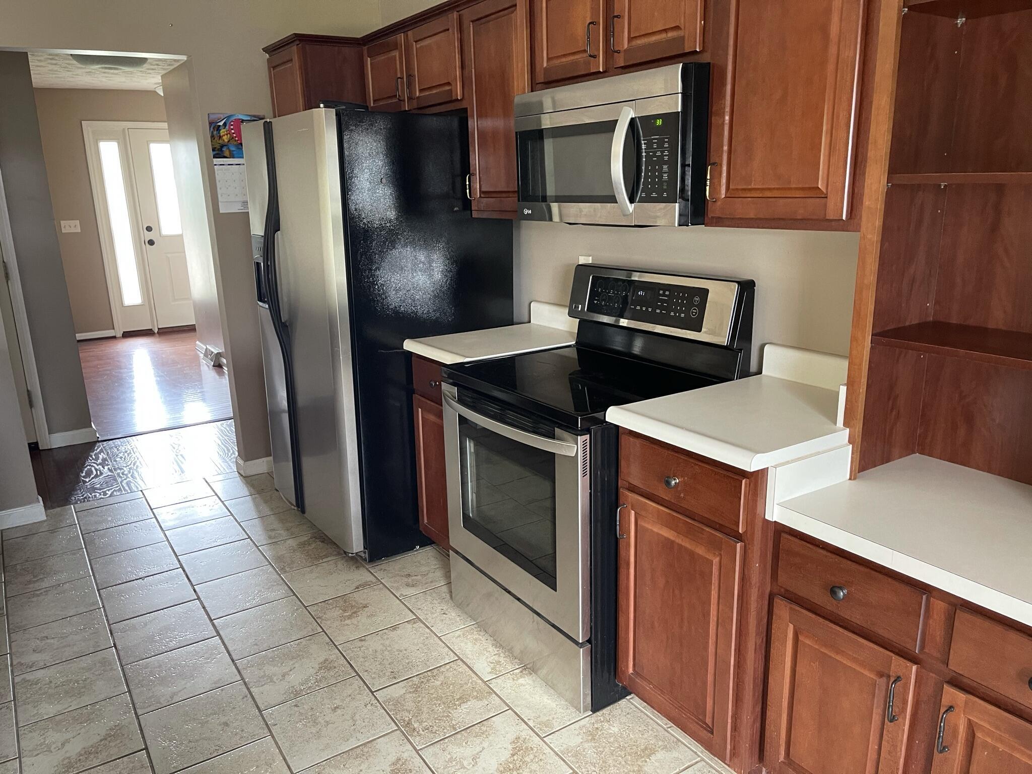 1024 Heathcliff Drive Property Photo 6