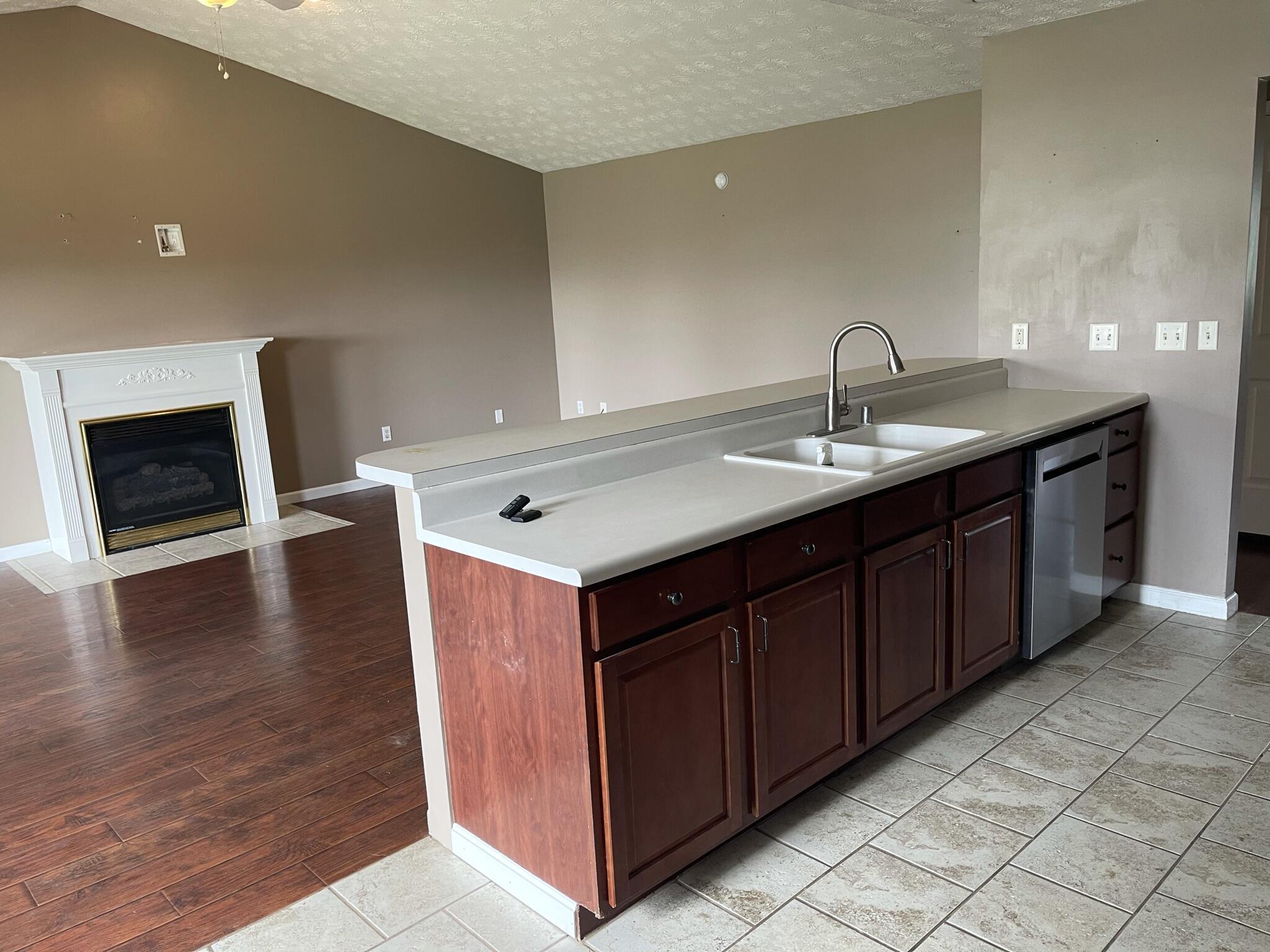 1024 Heathcliff Drive Property Photo 7