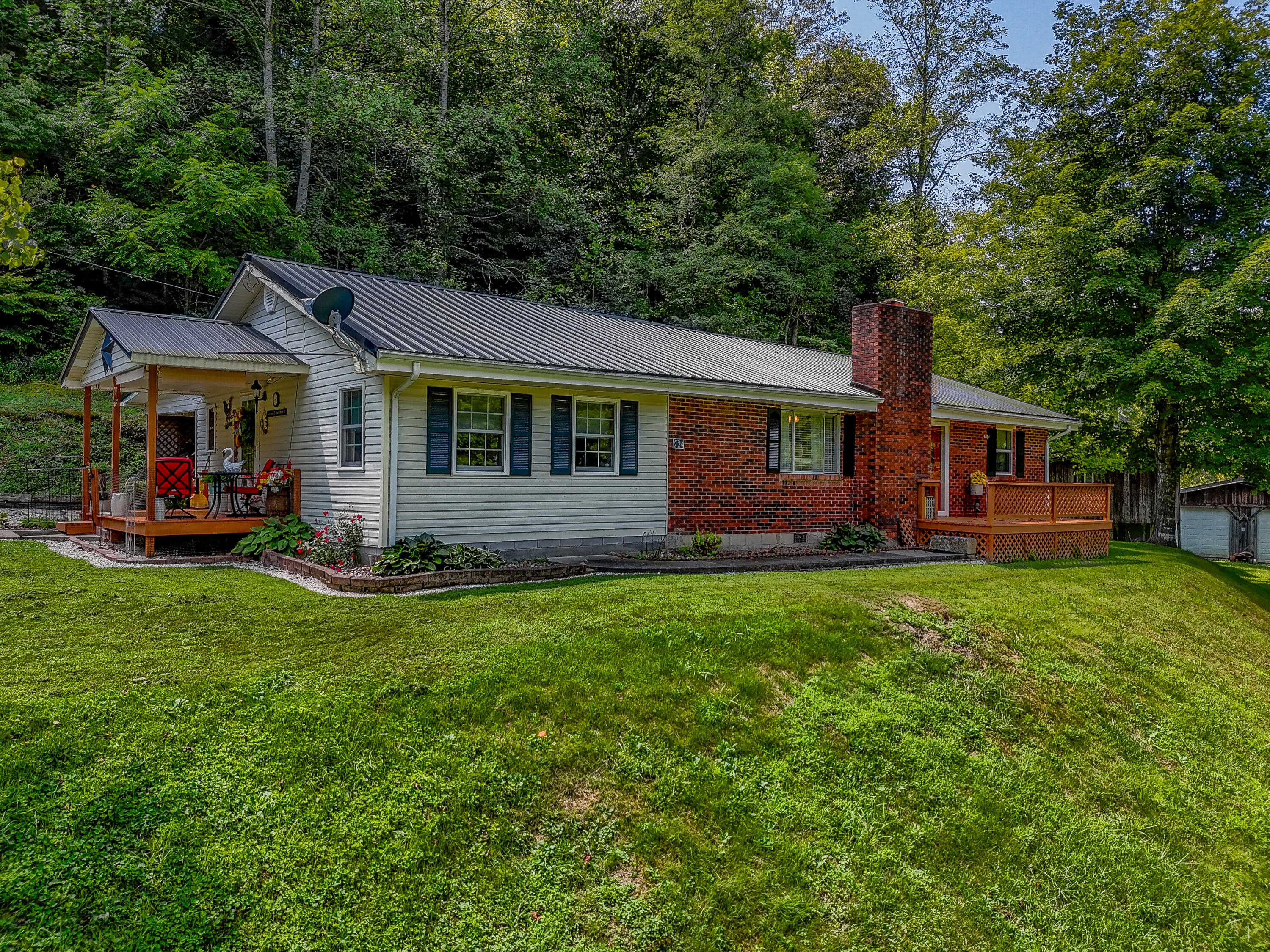 224 Mays Road Property Photo 1