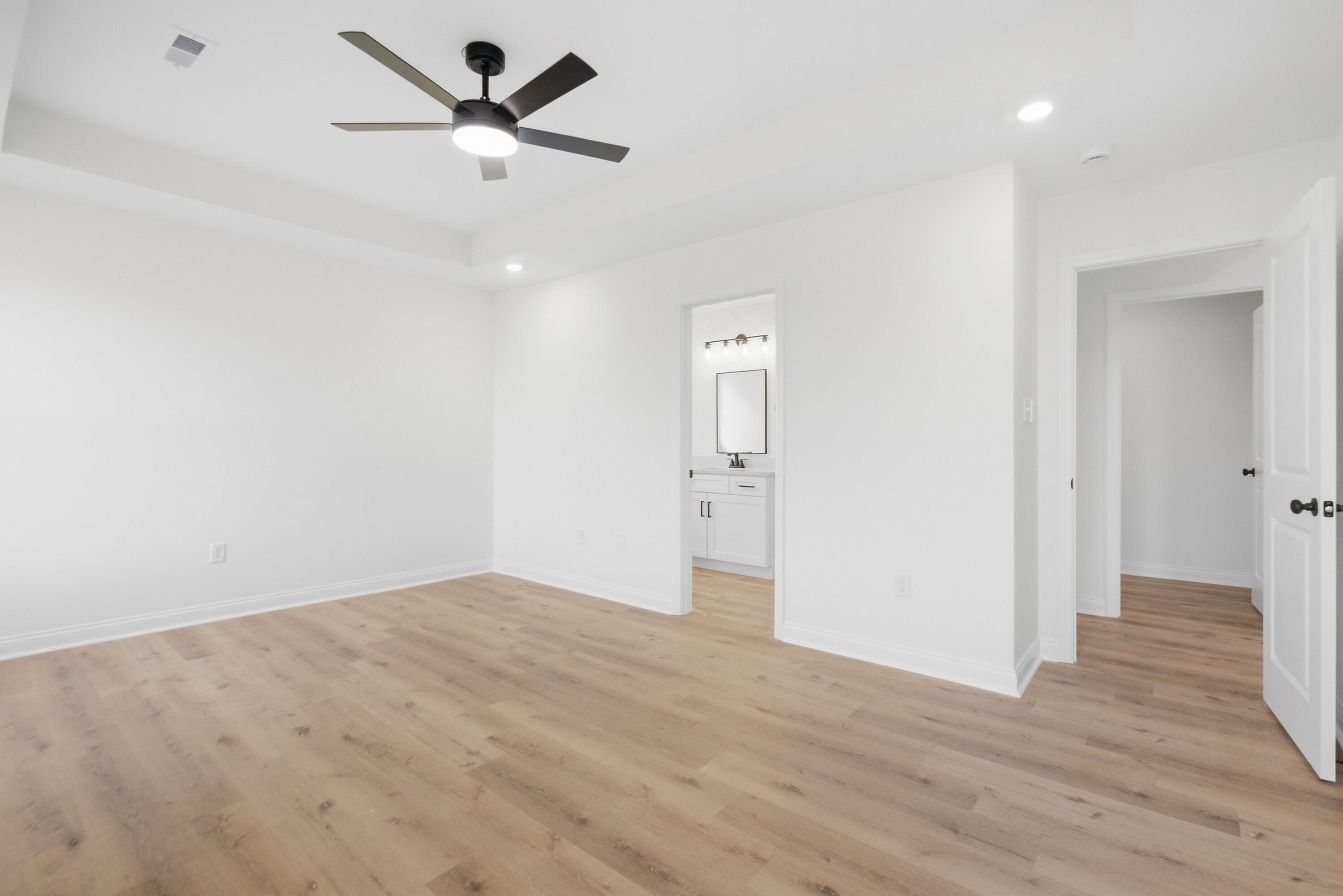 408 Lands End Drive Property Photo 21