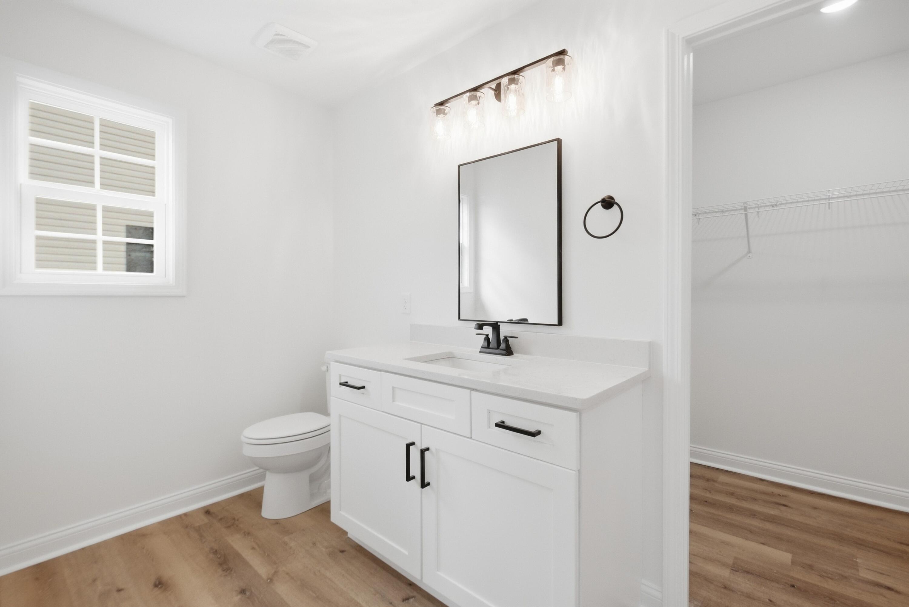 408 Lands End Drive Property Photo 23
