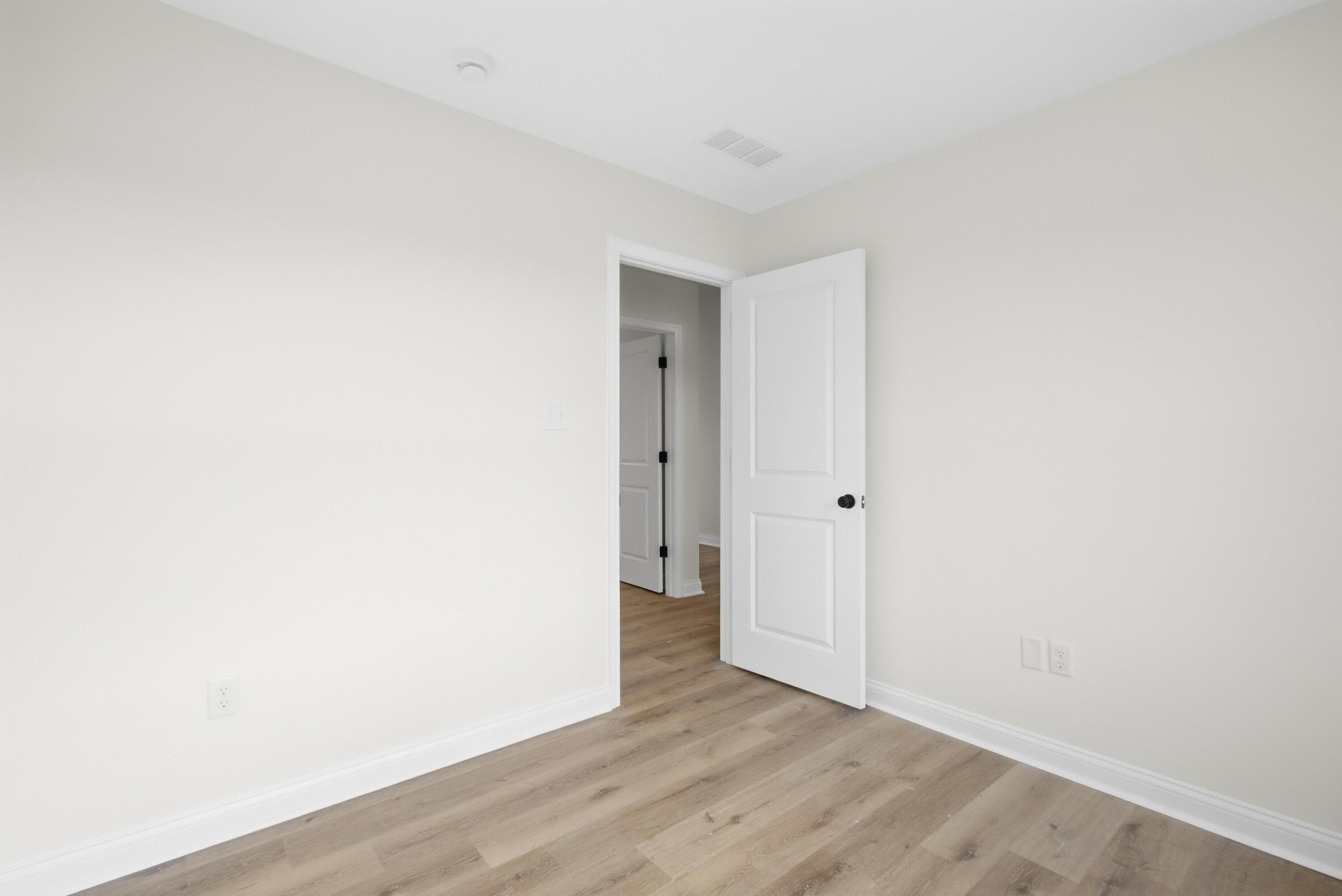408 Lands End Drive Property Photo 29