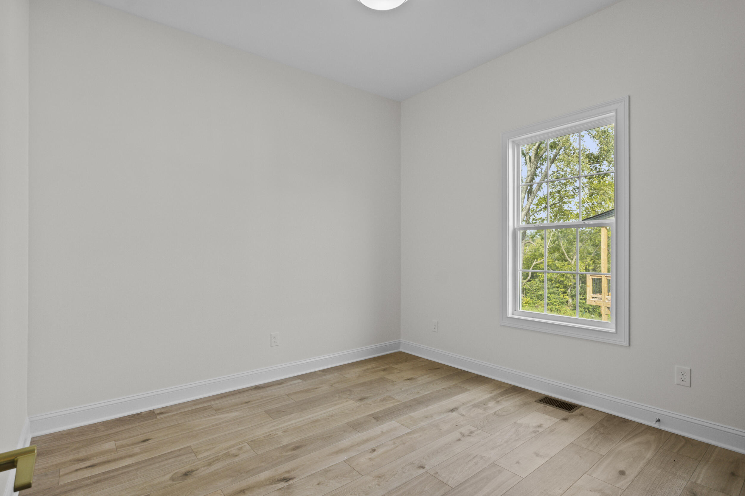 424 Krauss Drive Property Photo 15