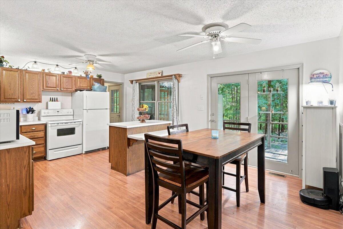 3472 Barge Island Road Property Photo 9