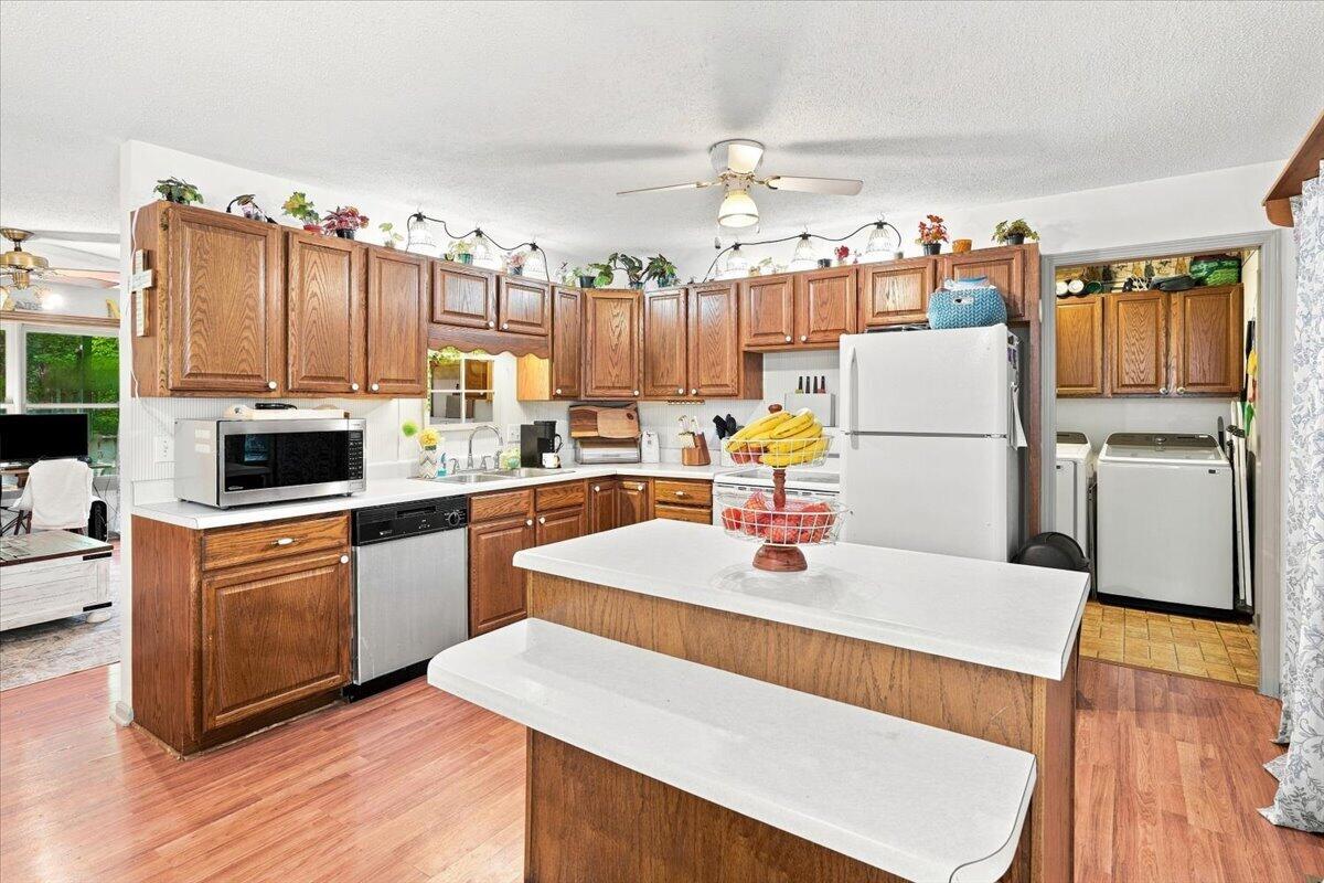 3472 Barge Island Road Property Photo 11
