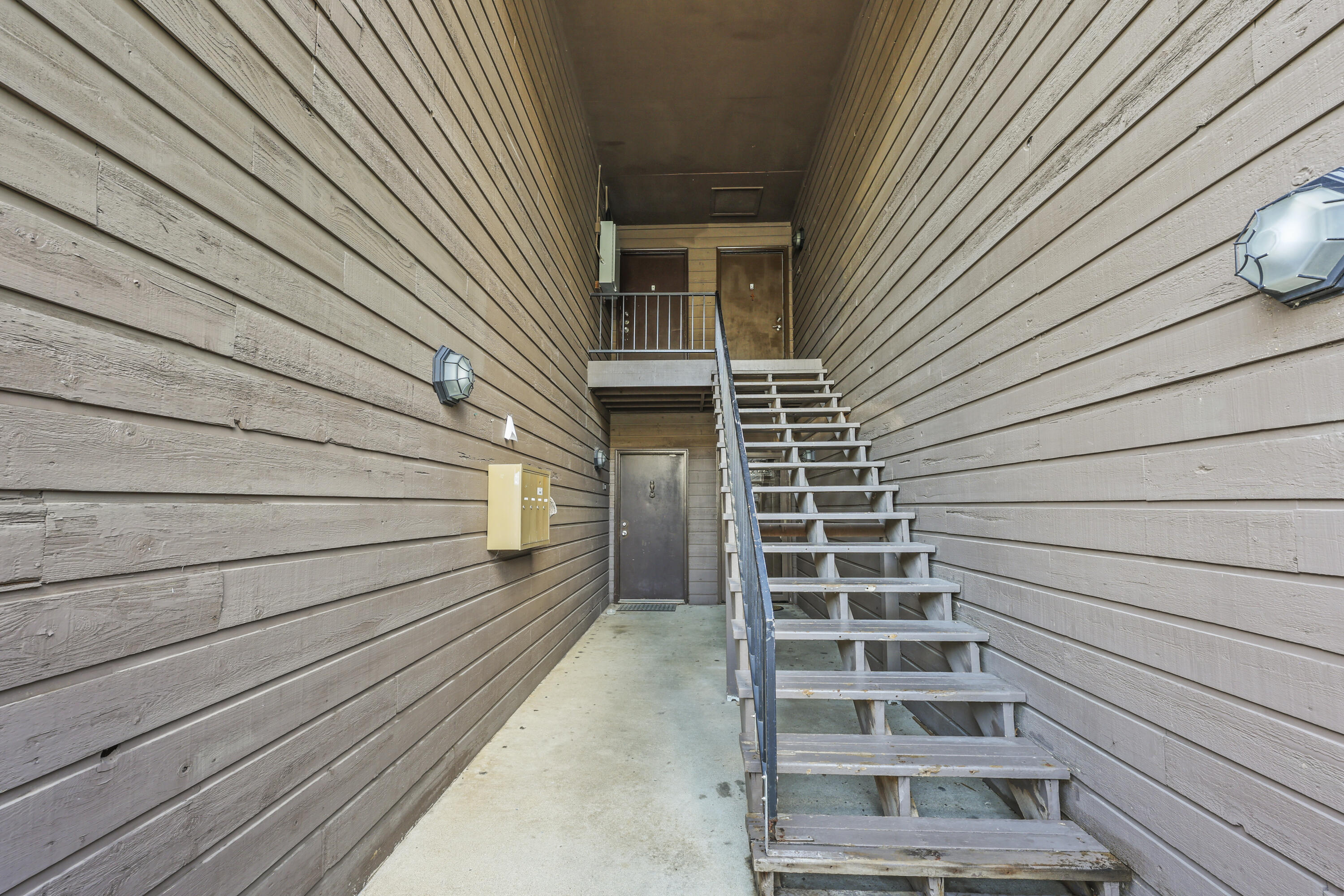 750 Shaker Drive 103 Property Photo 3