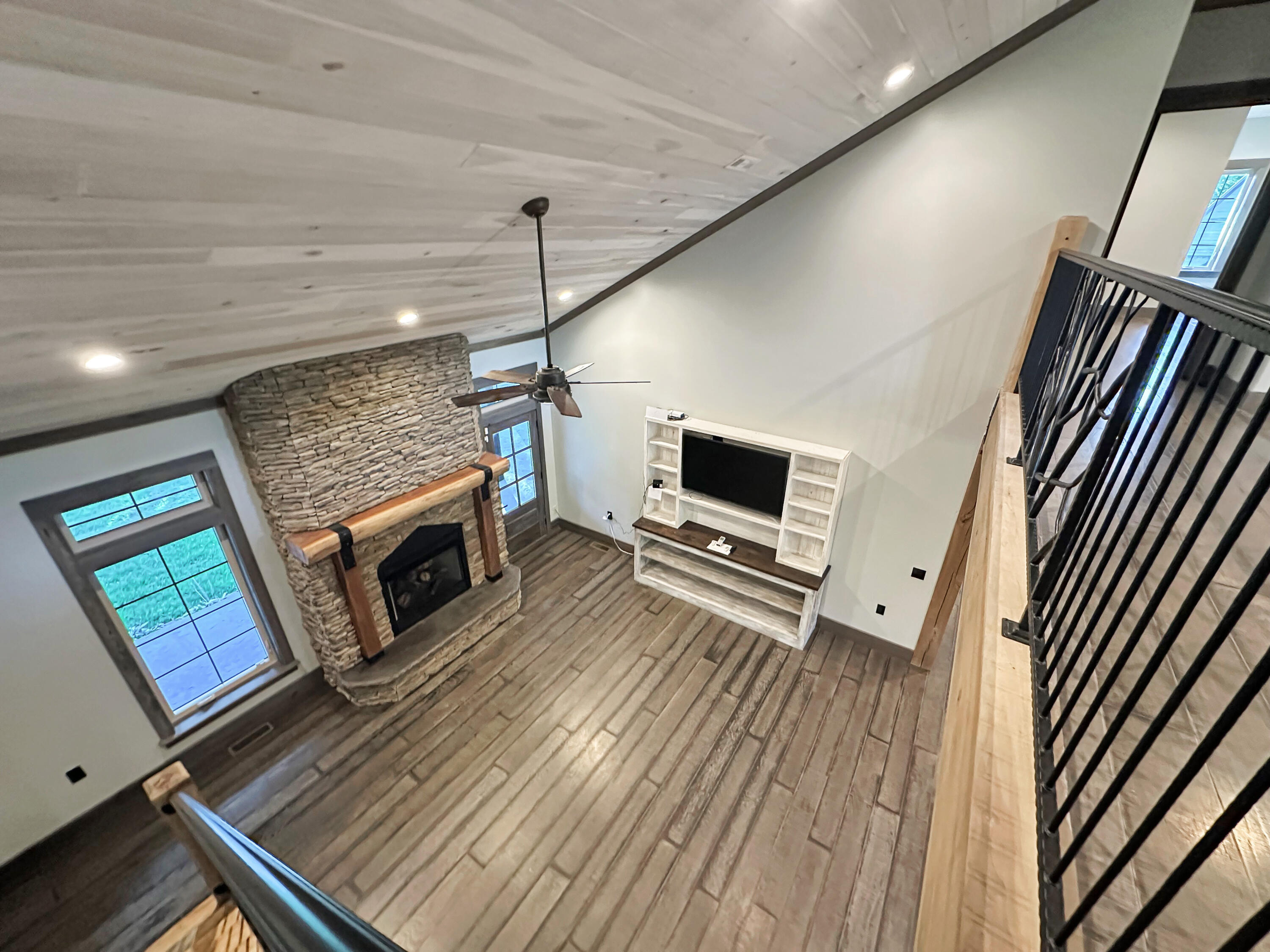 805 Short Road Property Photo 23