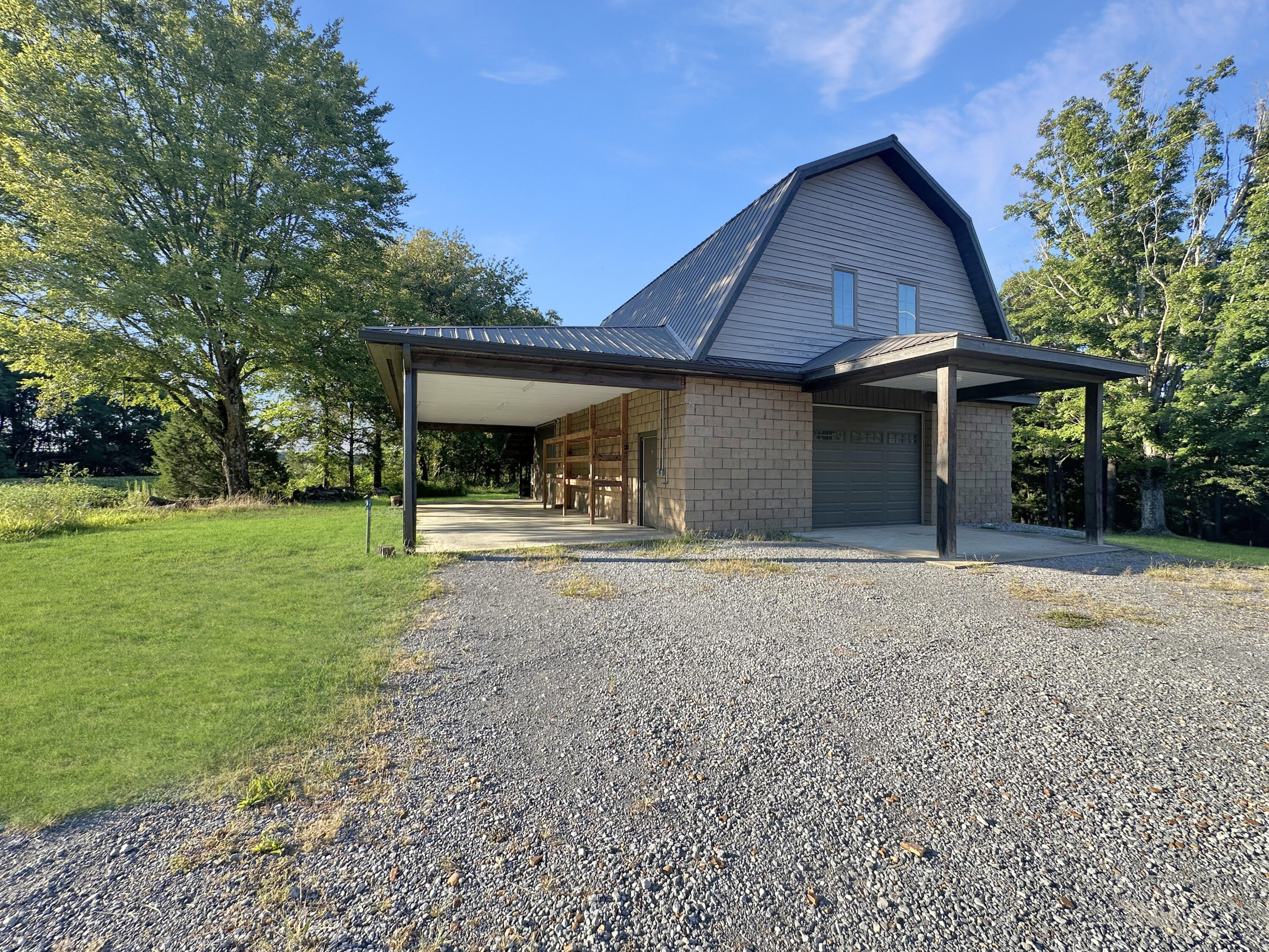 805 Short Road Property Photo 27