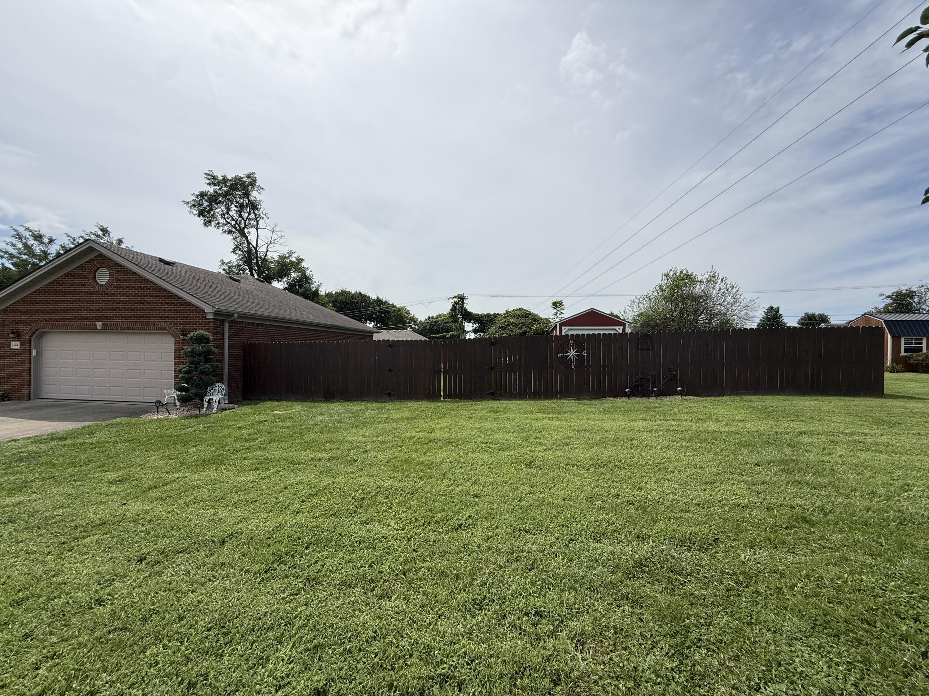 144 Oak Meadow Drive Property Photo 33