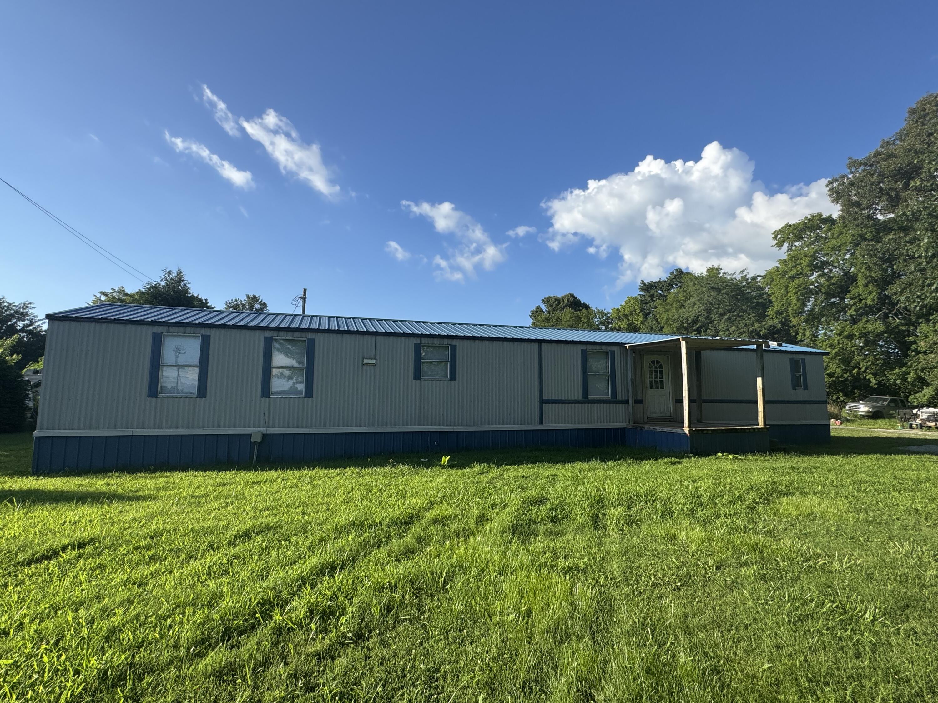 8000 W Jefferson Davis Highway B Property Photo 1