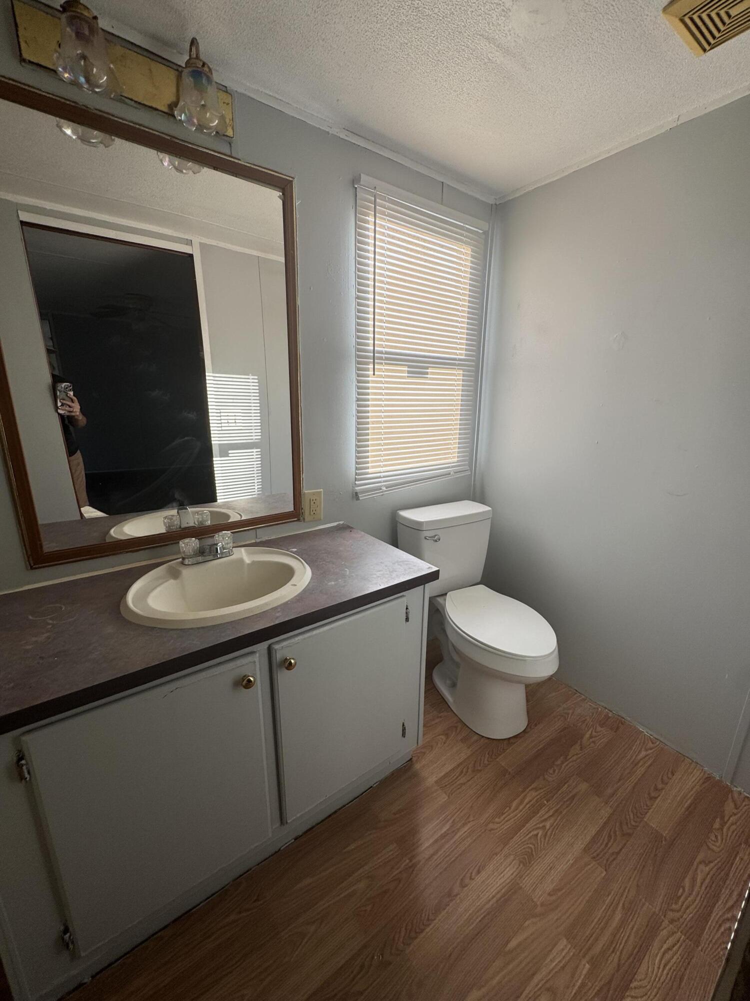 8000 W Jefferson Davis Highway B Property Photo 6