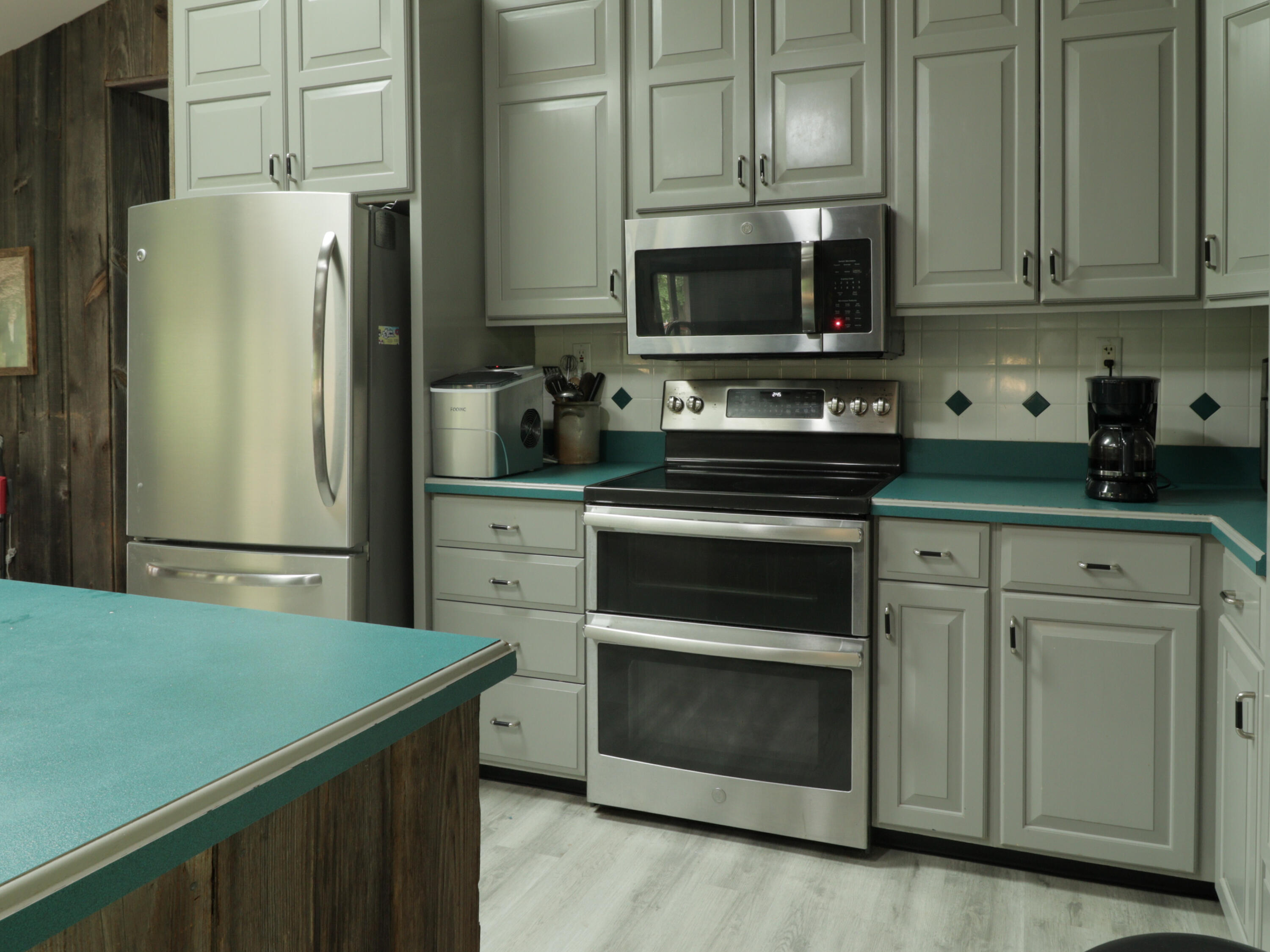 251 Herrington Woods Property Photo 23