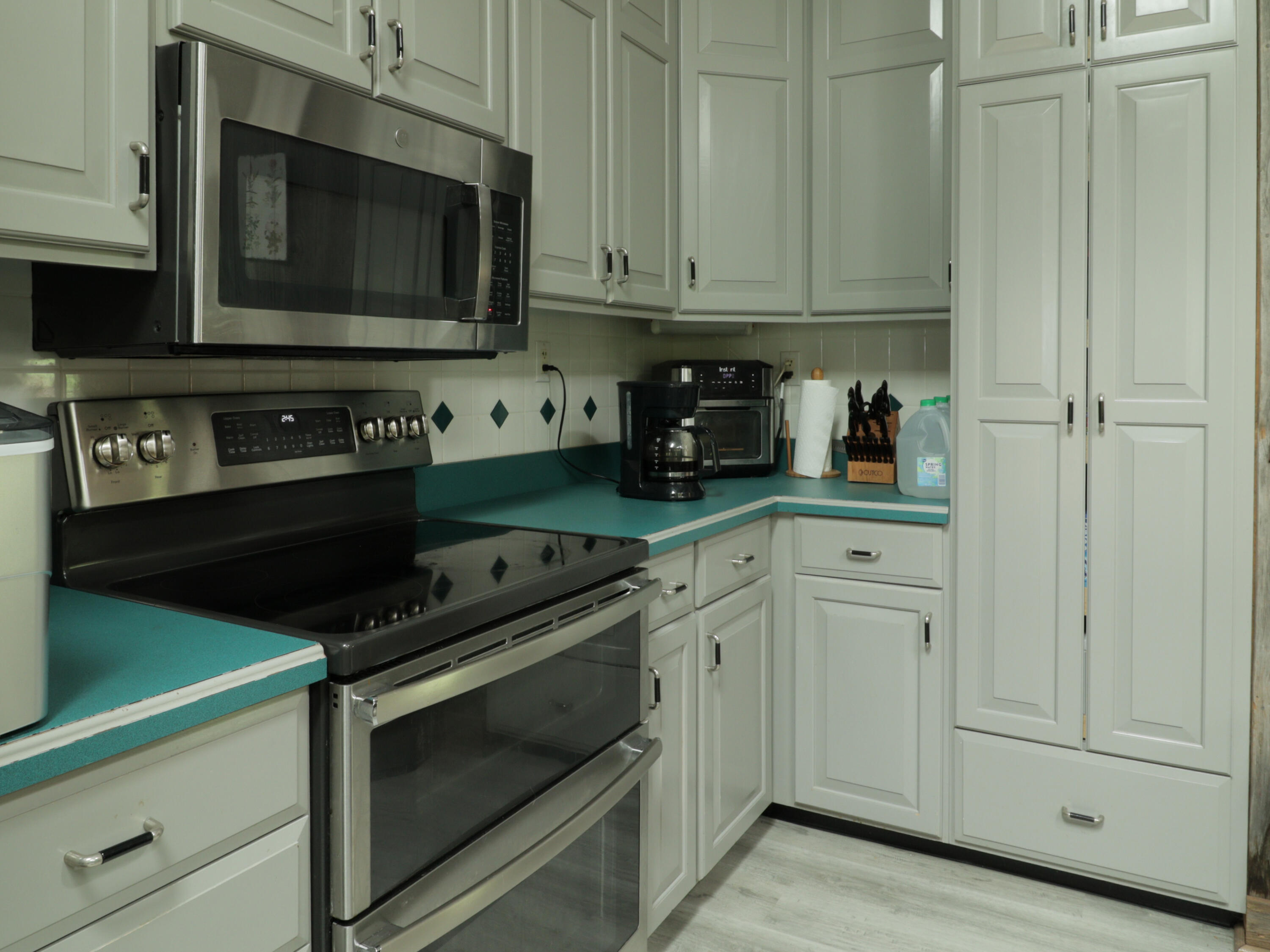251 Herrington Woods Property Photo 25
