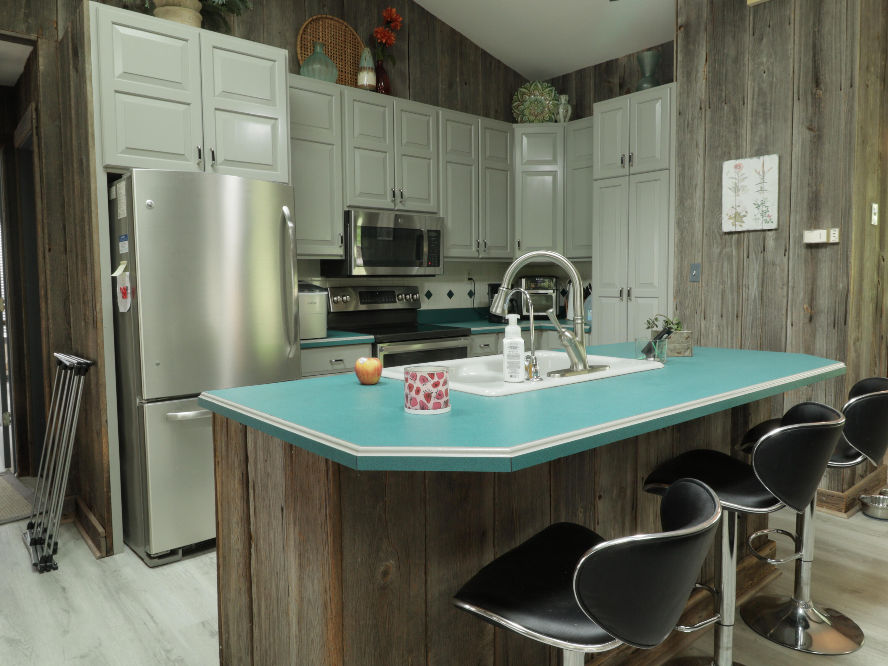 251 Herrington Woods Property Photo 26