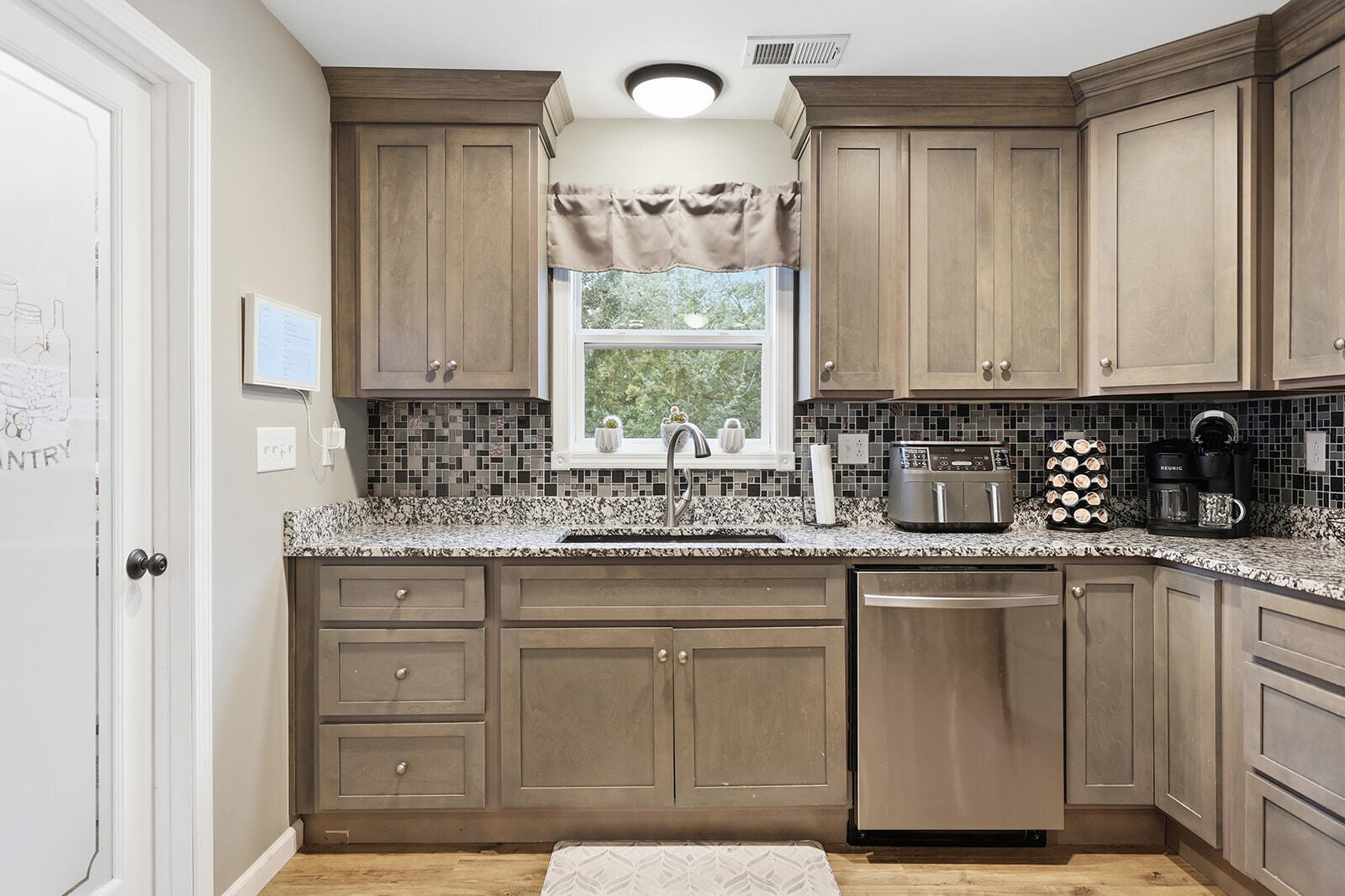 1380 Herndon Road Property Photo 25