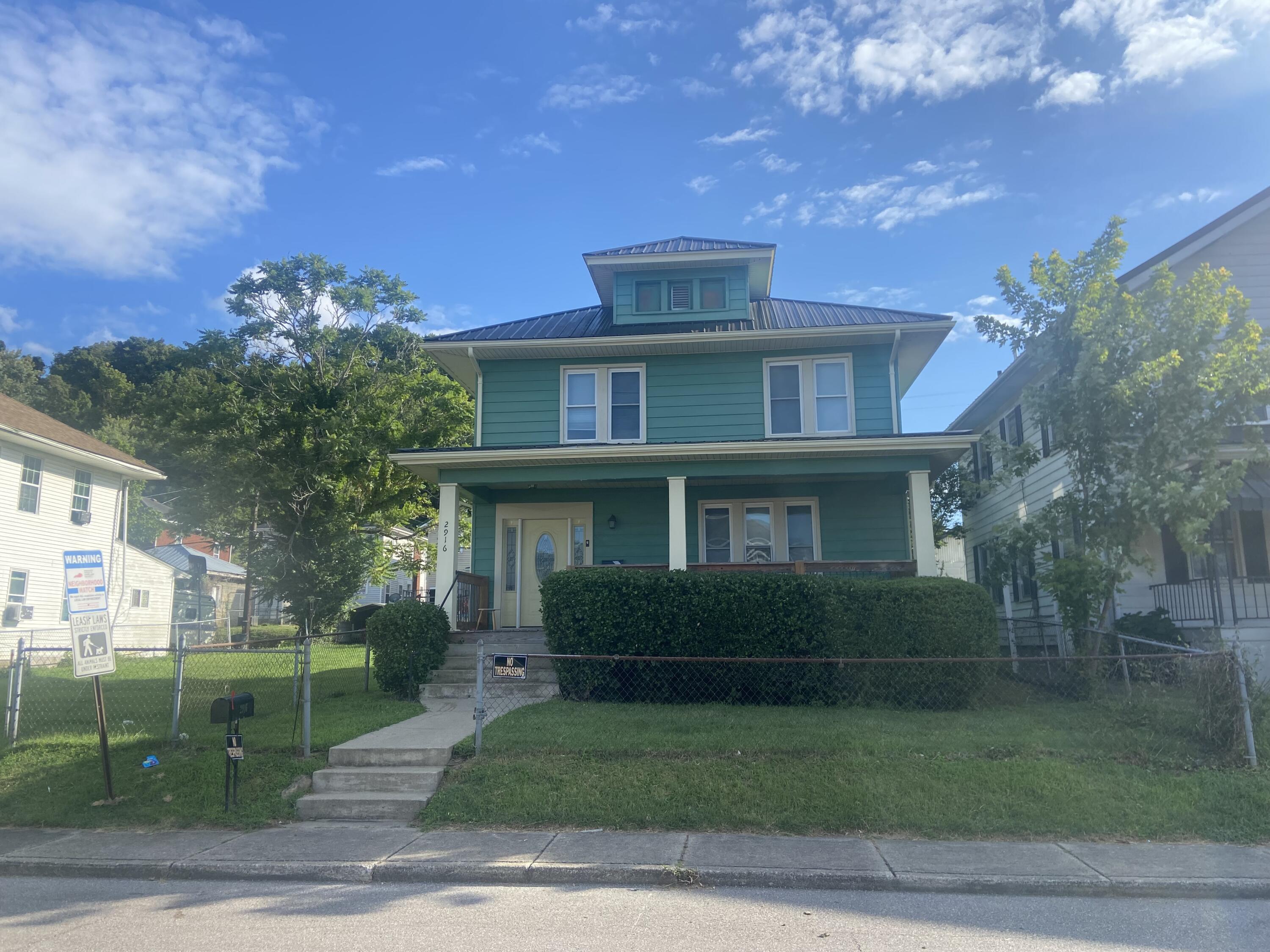 2916 Bath Avenue Property Photo 1
