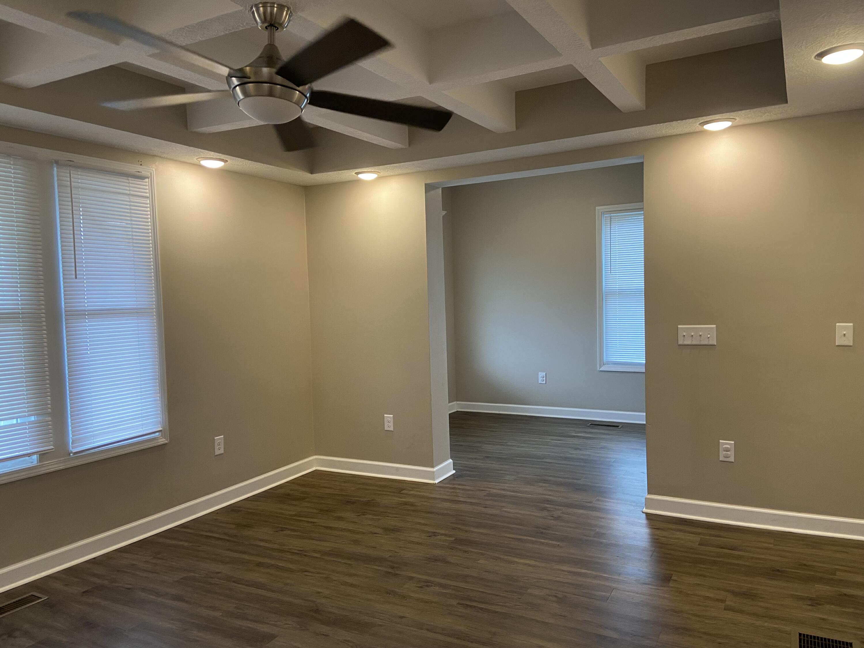 2916 Bath Avenue Property Photo 3
