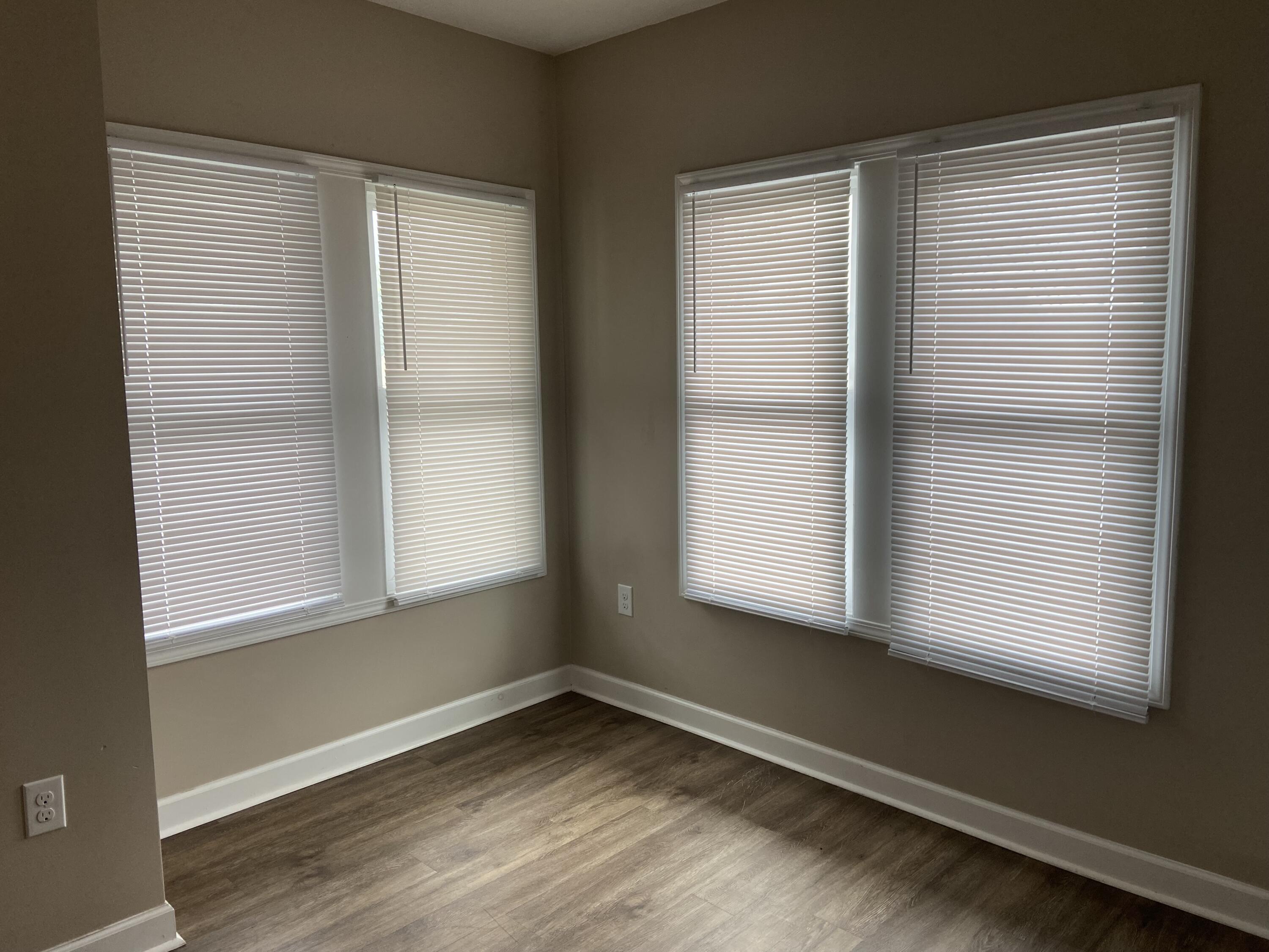 2916 Bath Avenue Property Photo 24