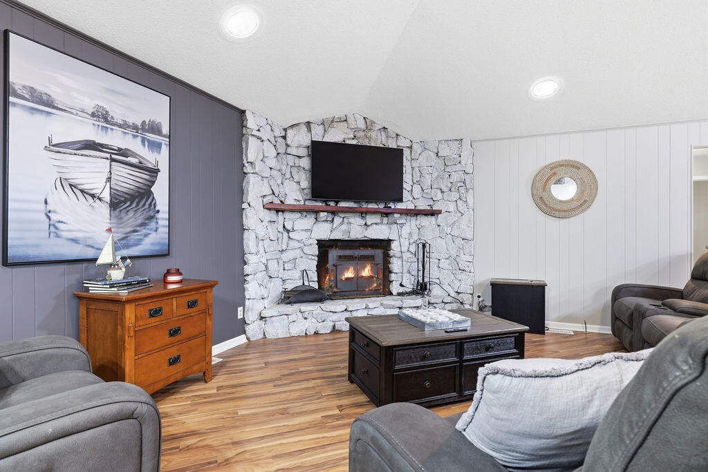 258 Waterway Trail Property Photo 7