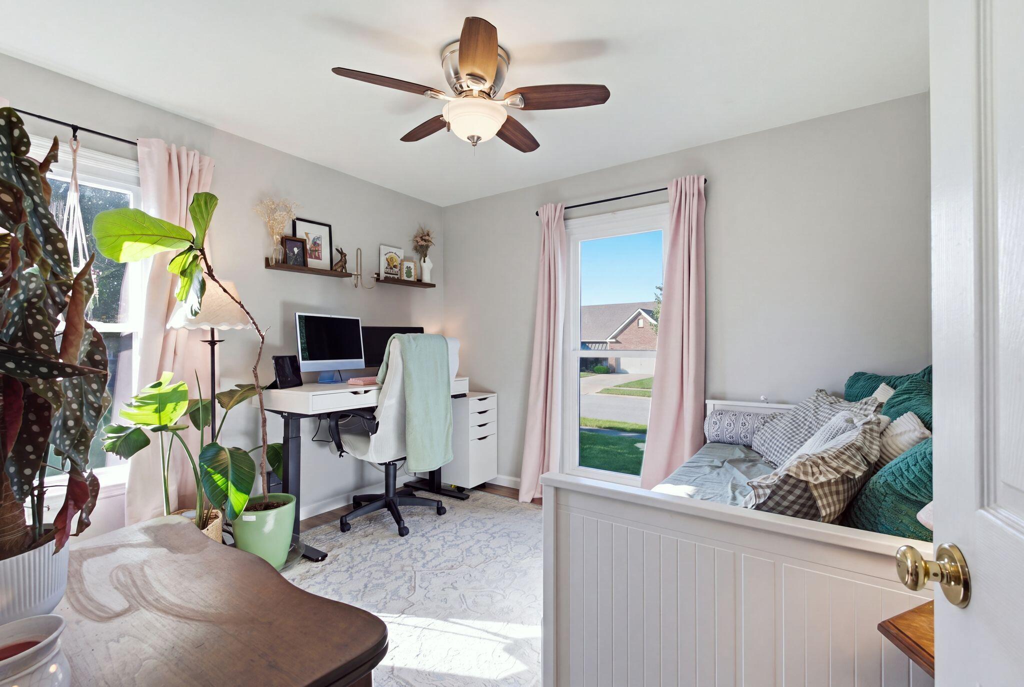 1168 Bay Meadows Drive Property Photo 22