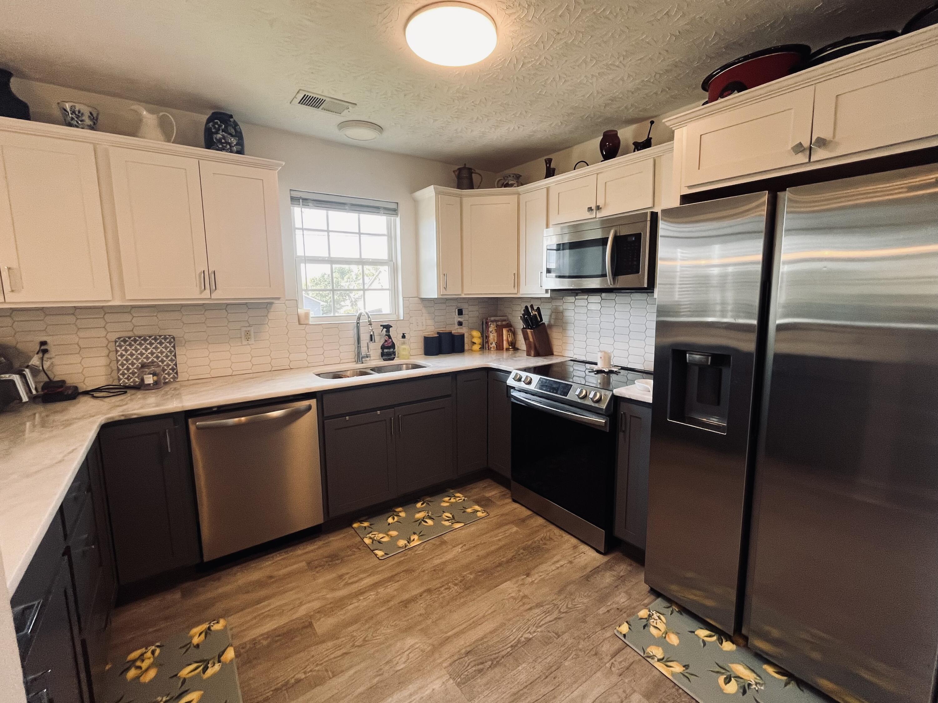 129 Shelby Way Property Photo 4