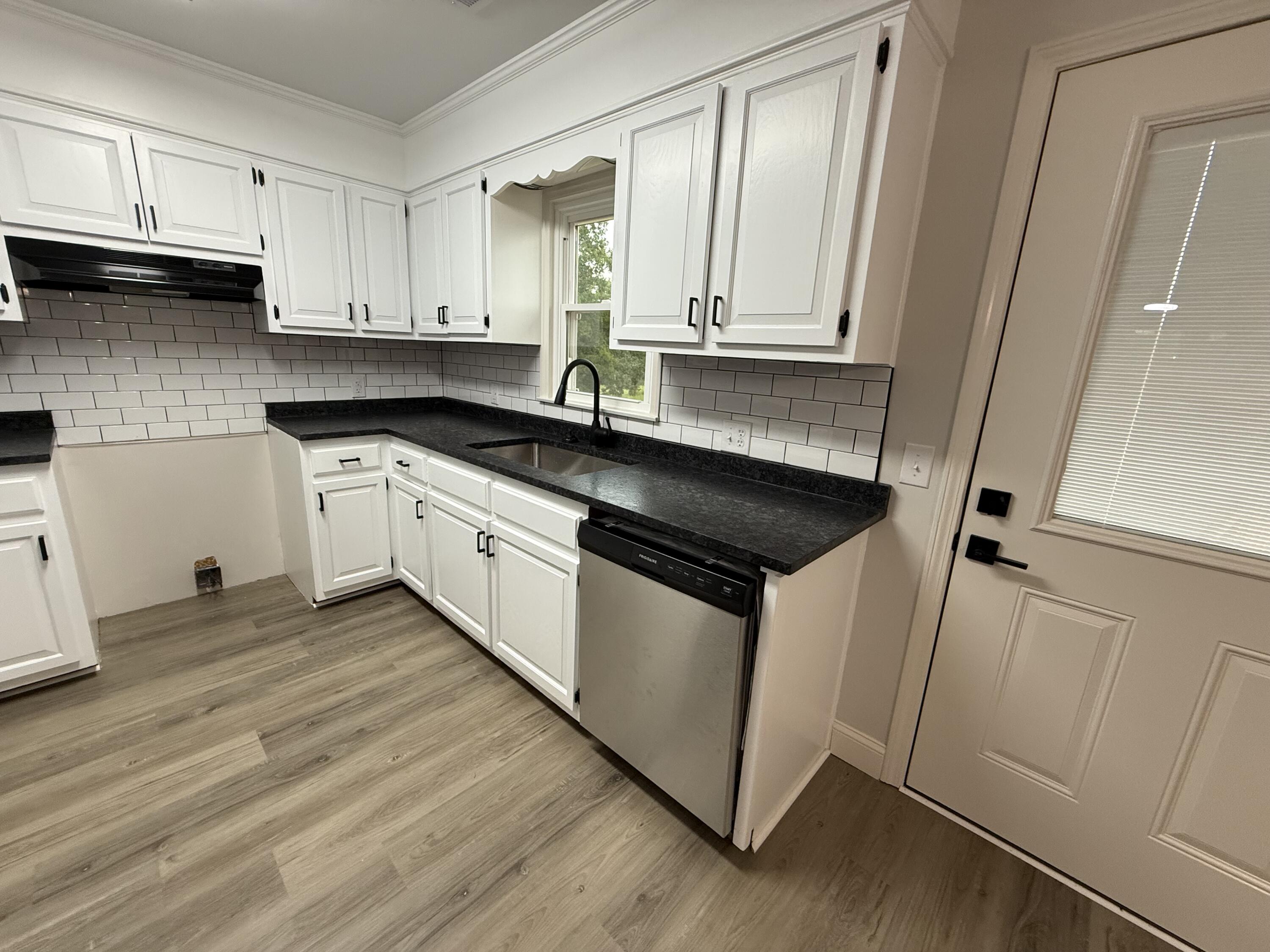 190 Alexander Road Property Photo 14
