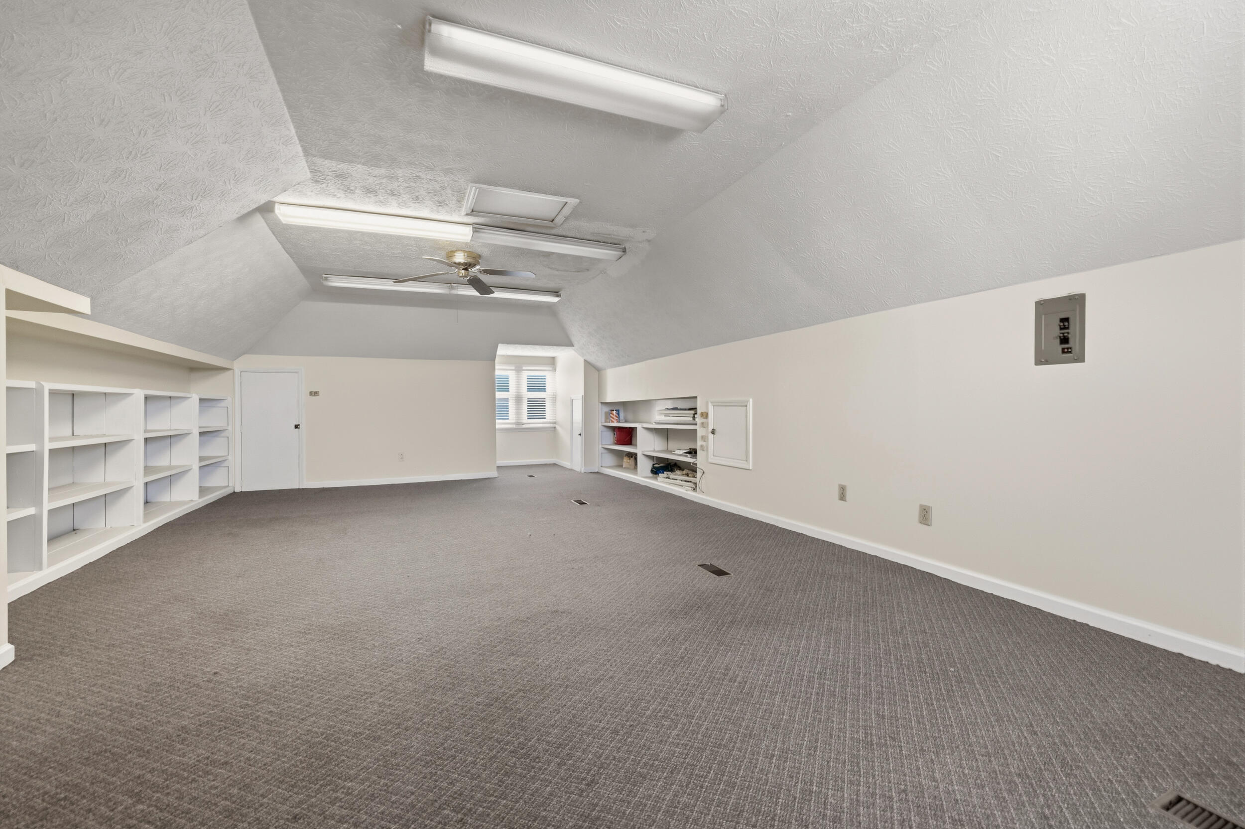 219 S 4th Street Property Photo 43