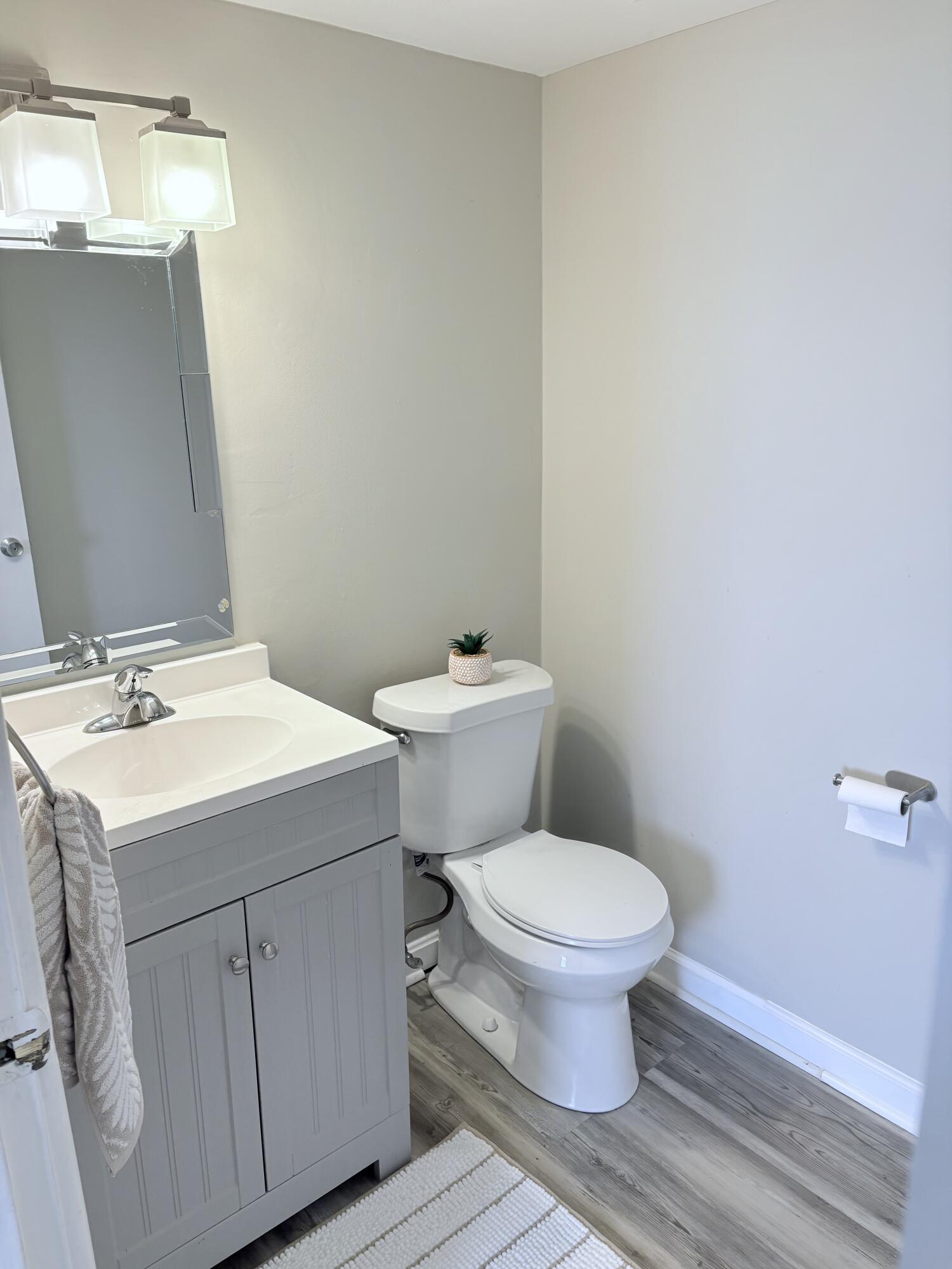 342 Waller Ave Avenue 7f Property Photo 11