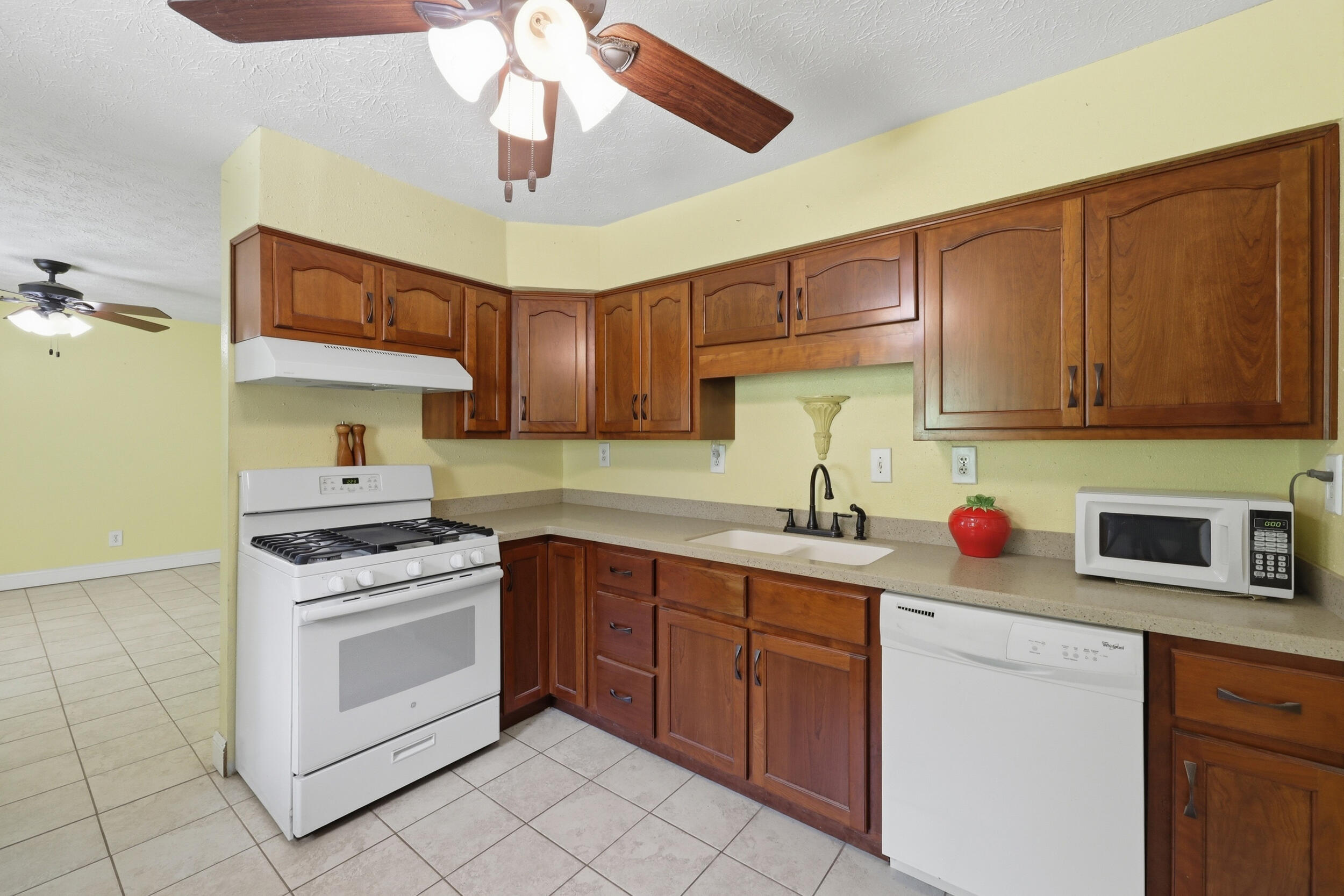 616 Red Lick Road Property Photo 8
