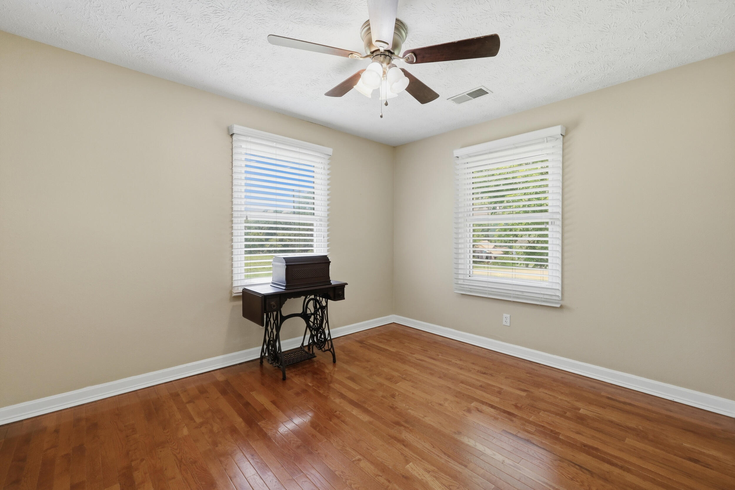 616 Red Lick Road Property Photo 12