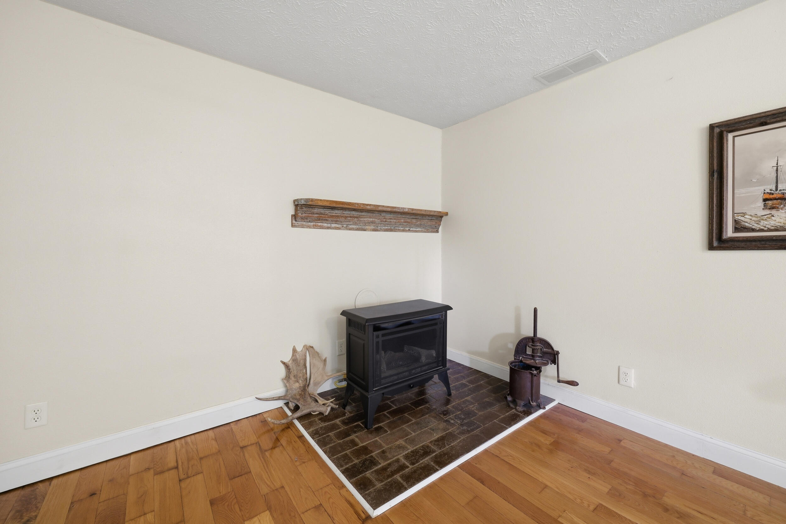 616 Red Lick Road Property Photo 14