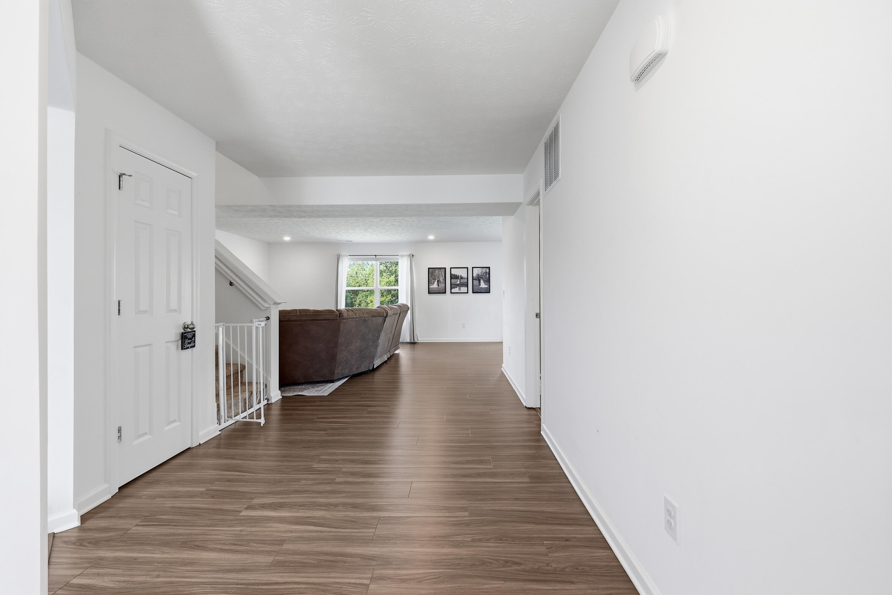 2093 Carnegie Drive Property Photo 6