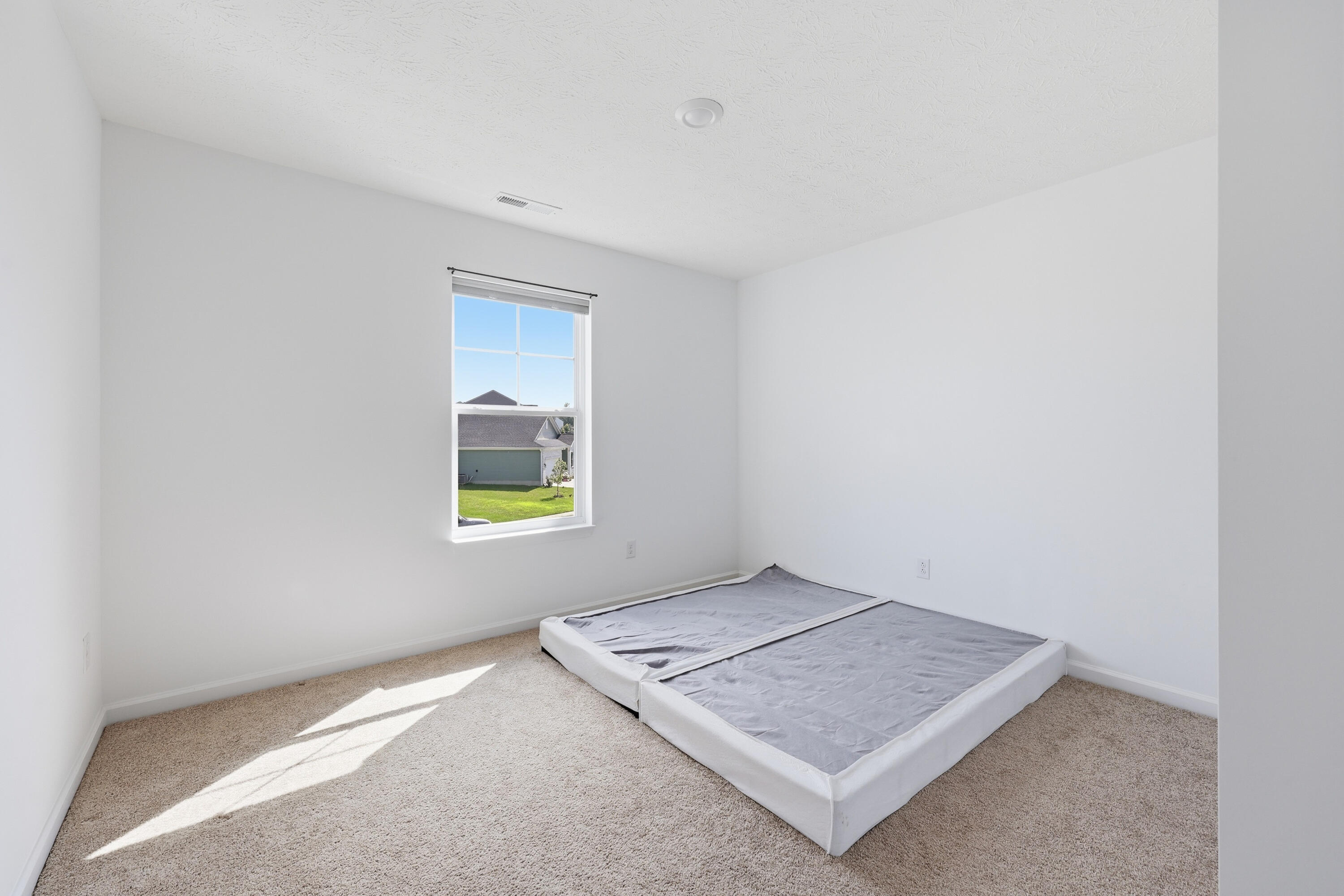 2093 Carnegie Drive Property Photo 35