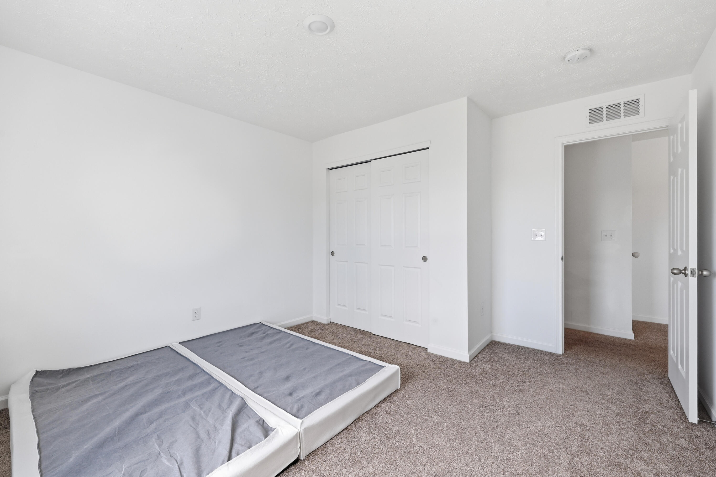 2093 Carnegie Drive Property Photo 36