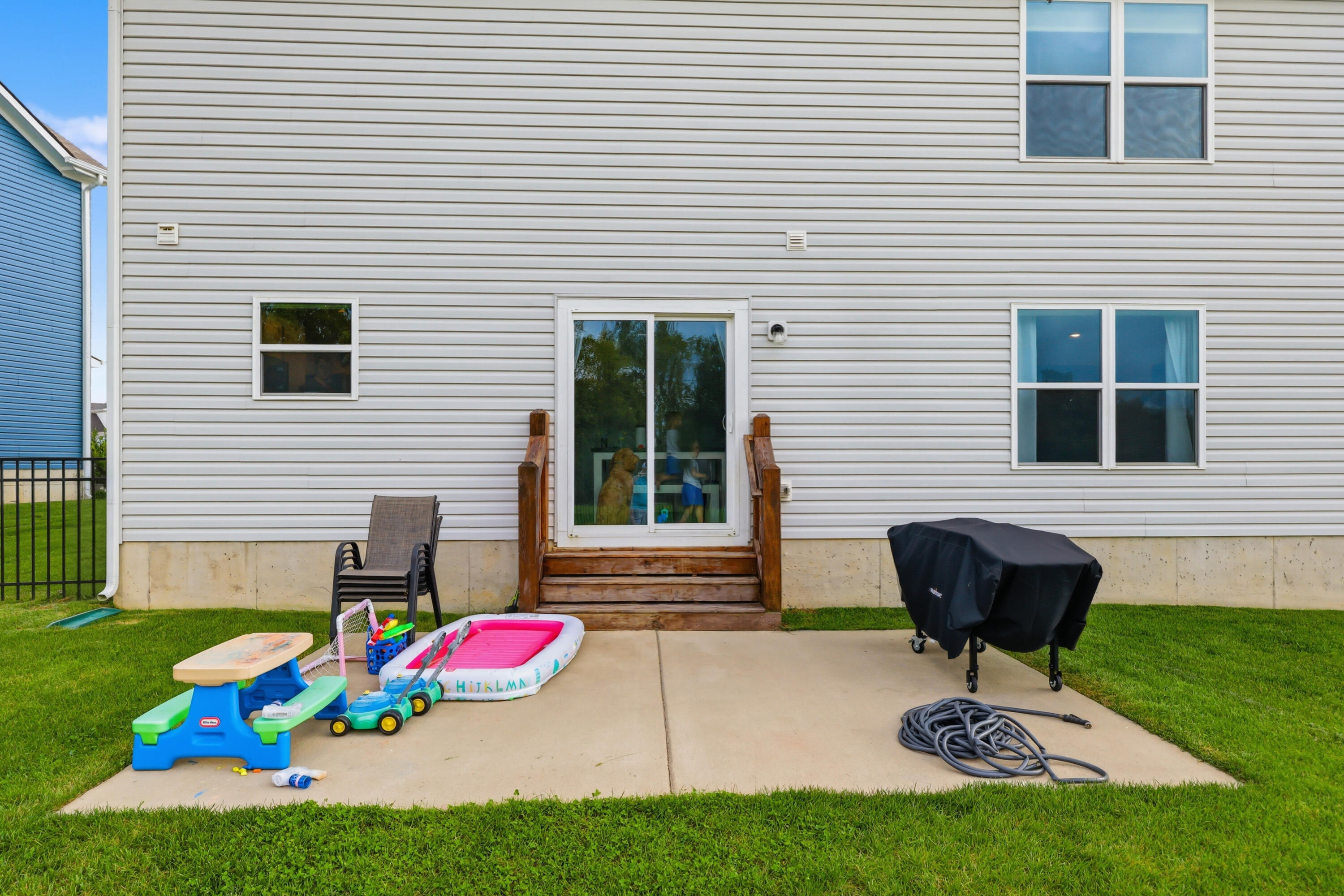 2093 Carnegie Drive Property Photo 48