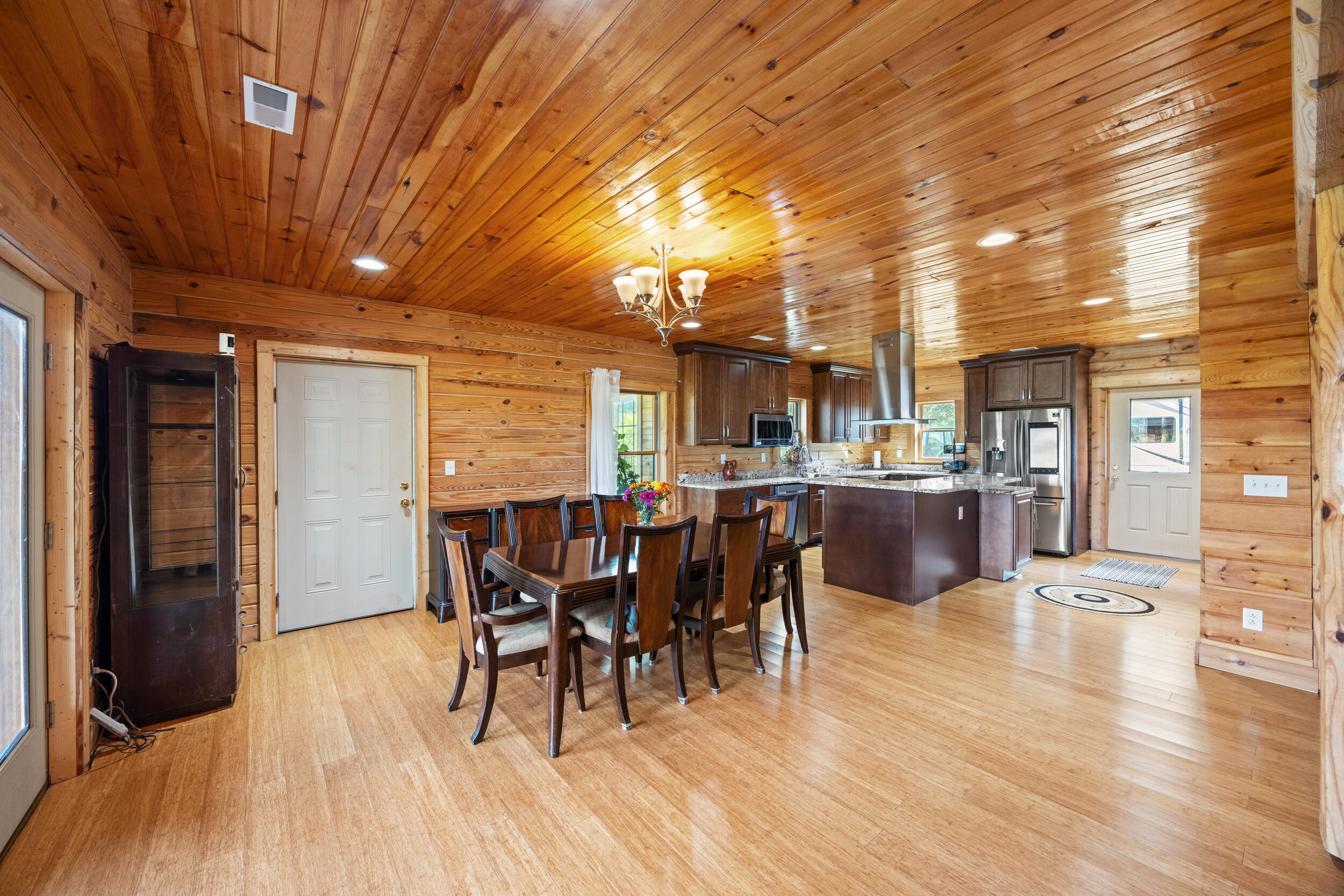 560 Hart Grove Road Property Photo 8