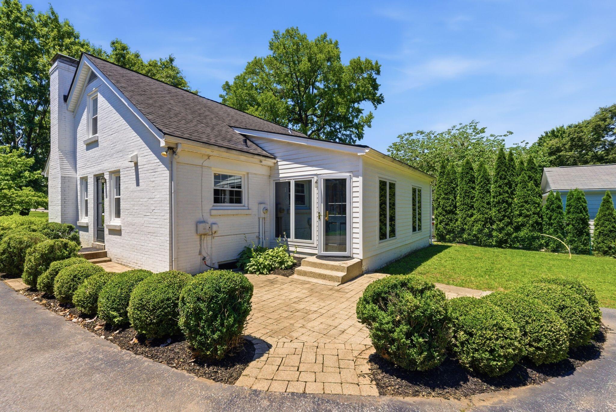 1221 Providence Lane Property Photo 40