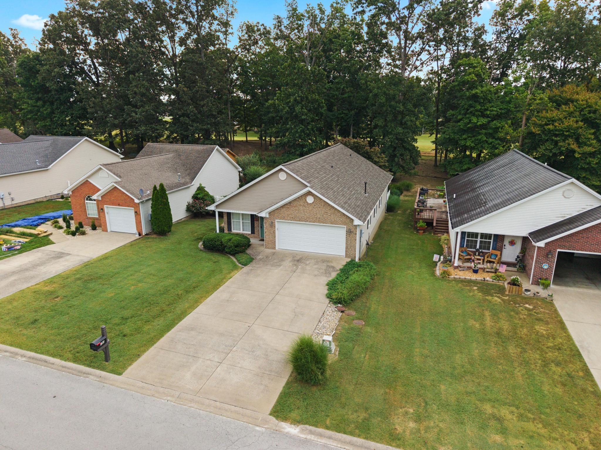 191 Fairway Trace Property Photo 3