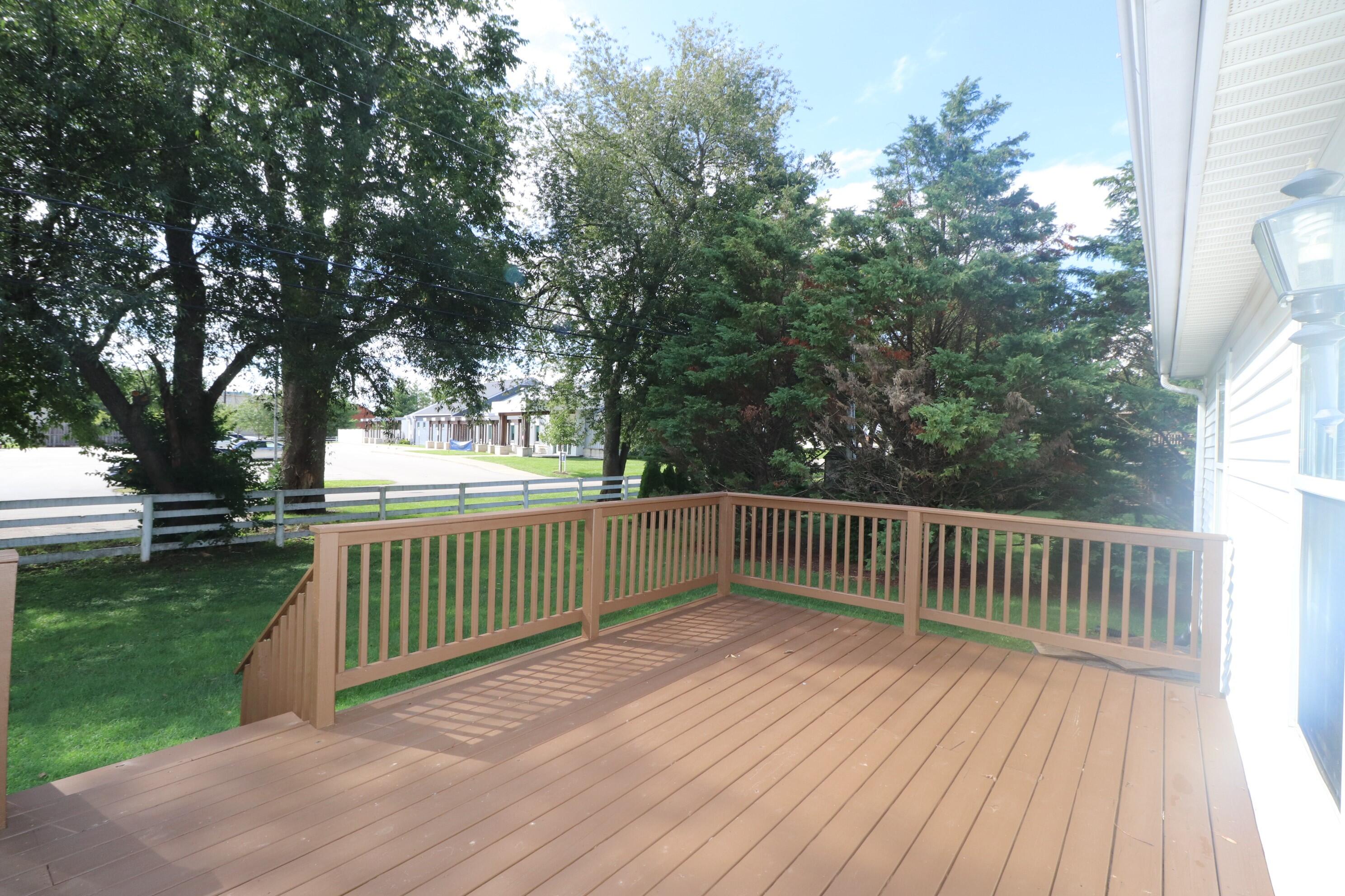 99 Shetland Lane Property Photo 19