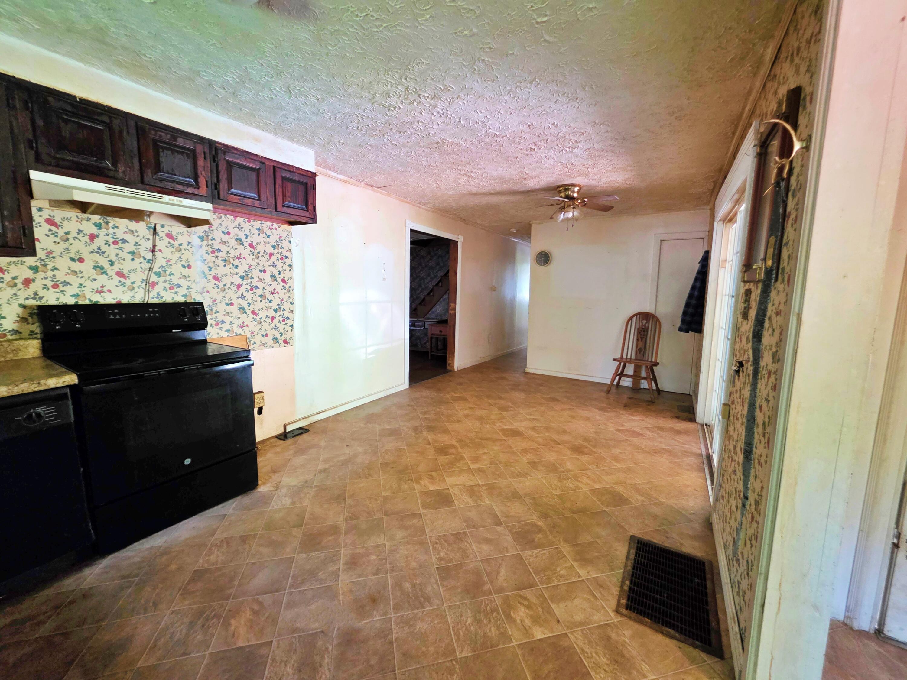55 Cletis Webb Road Property Photo 6