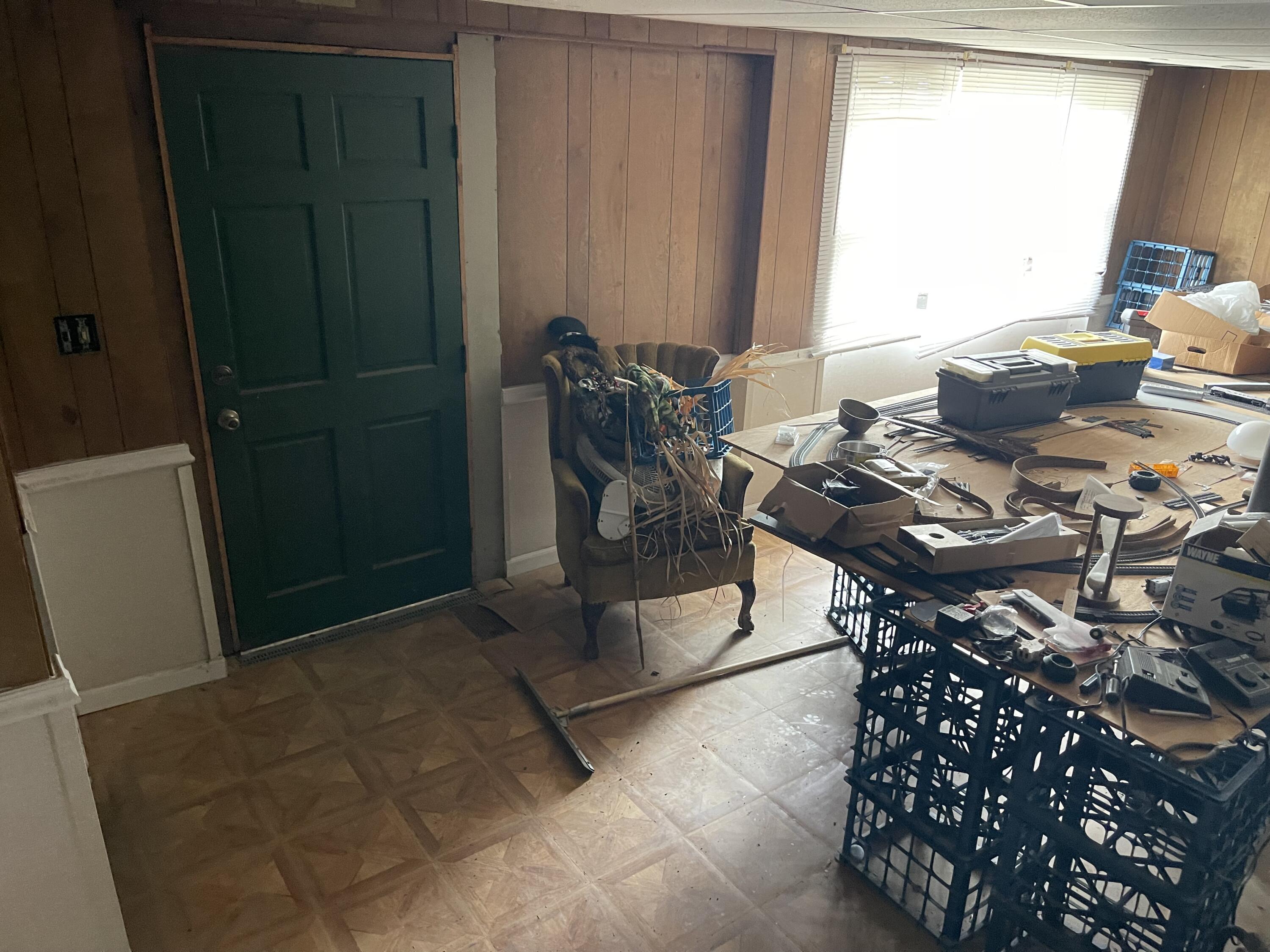 1102 W Chester Avenue Property Photo 20